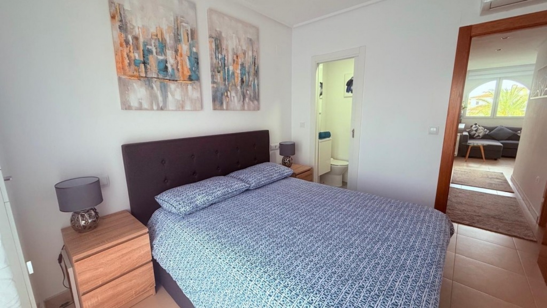 Resale - Apartment - Sucina