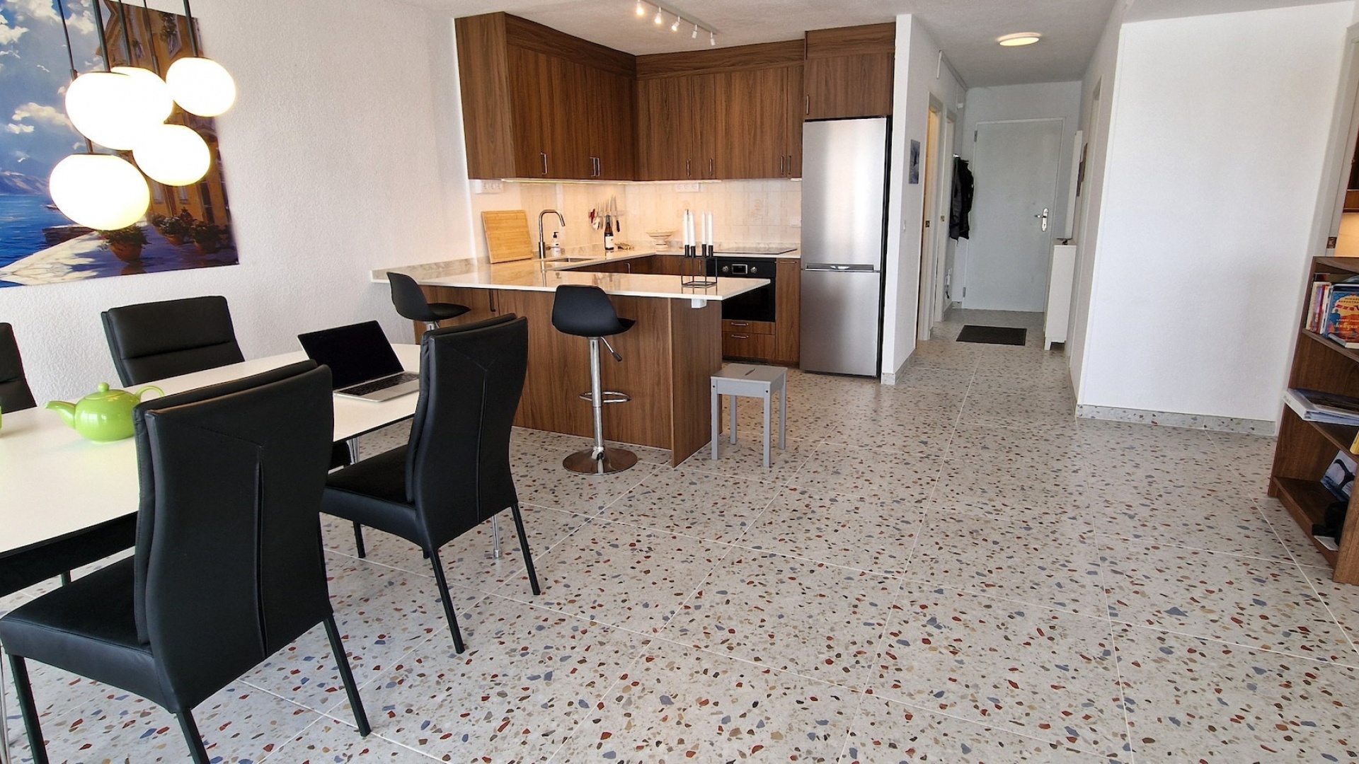 Resale - Apartment - Torrevieja - 1st line to the sea