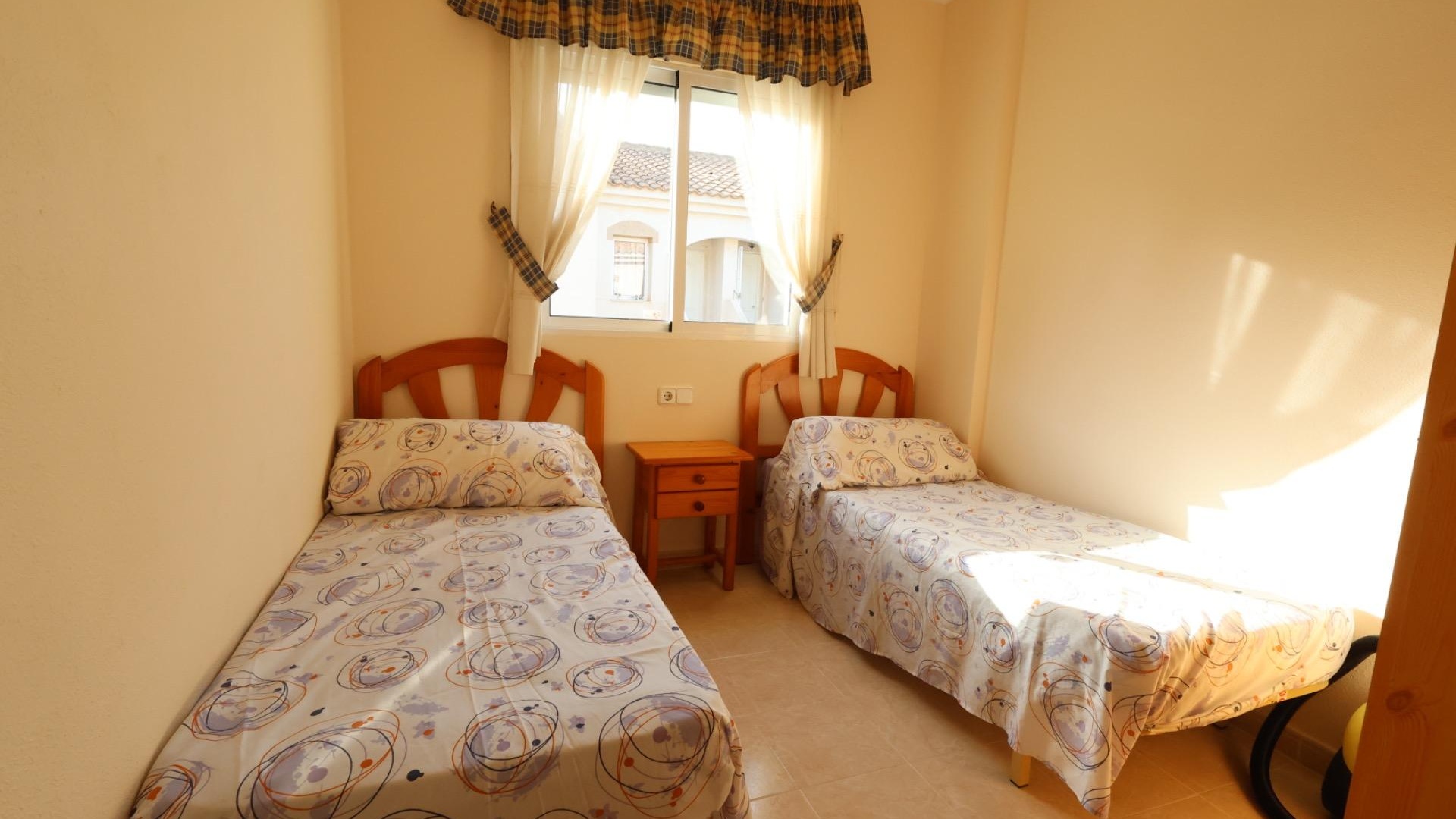 Resale - Apartment - Torrevieja - Aguas Nuevas