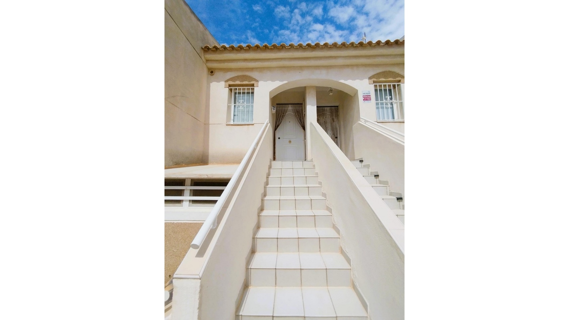 Resale - Apartment - Torrevieja - Aguas Nuevas