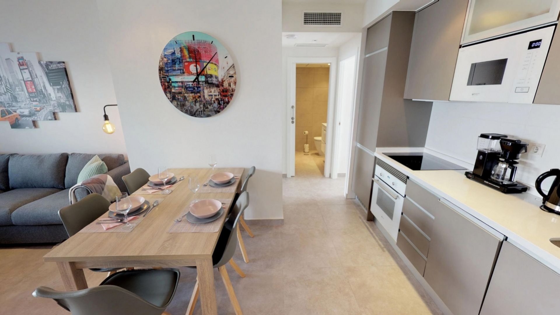 Resale - Apartment - Torrevieja - Aguas Nuevas