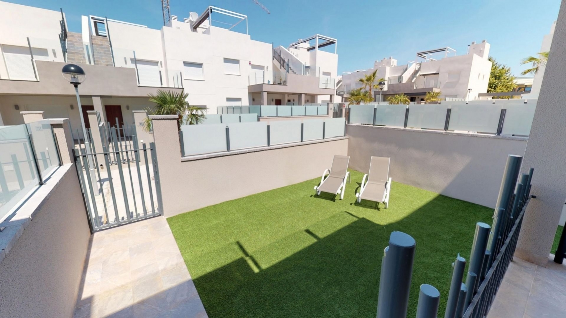 Resale - Apartment - Torrevieja - Aguas Nuevas