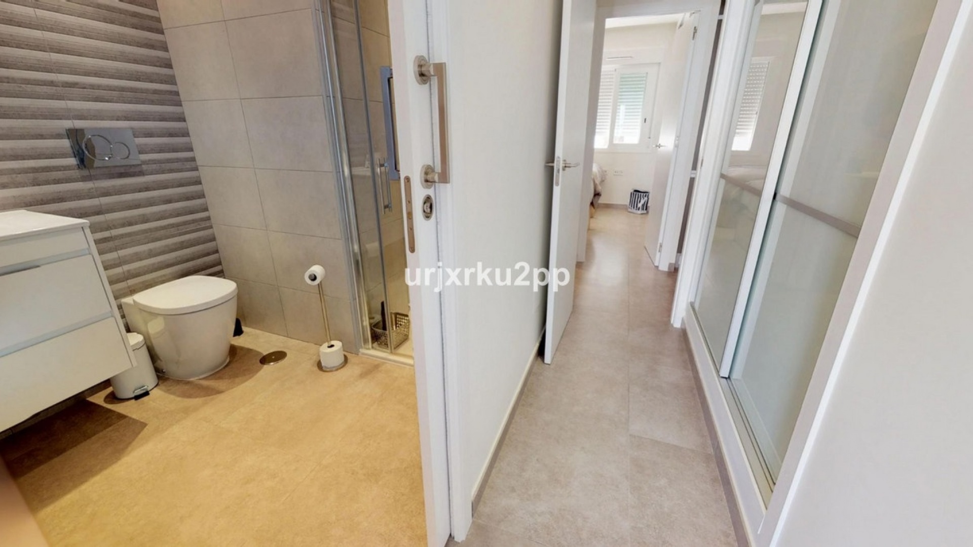 Resale - Apartment - Torrevieja - Aguas Nuevas