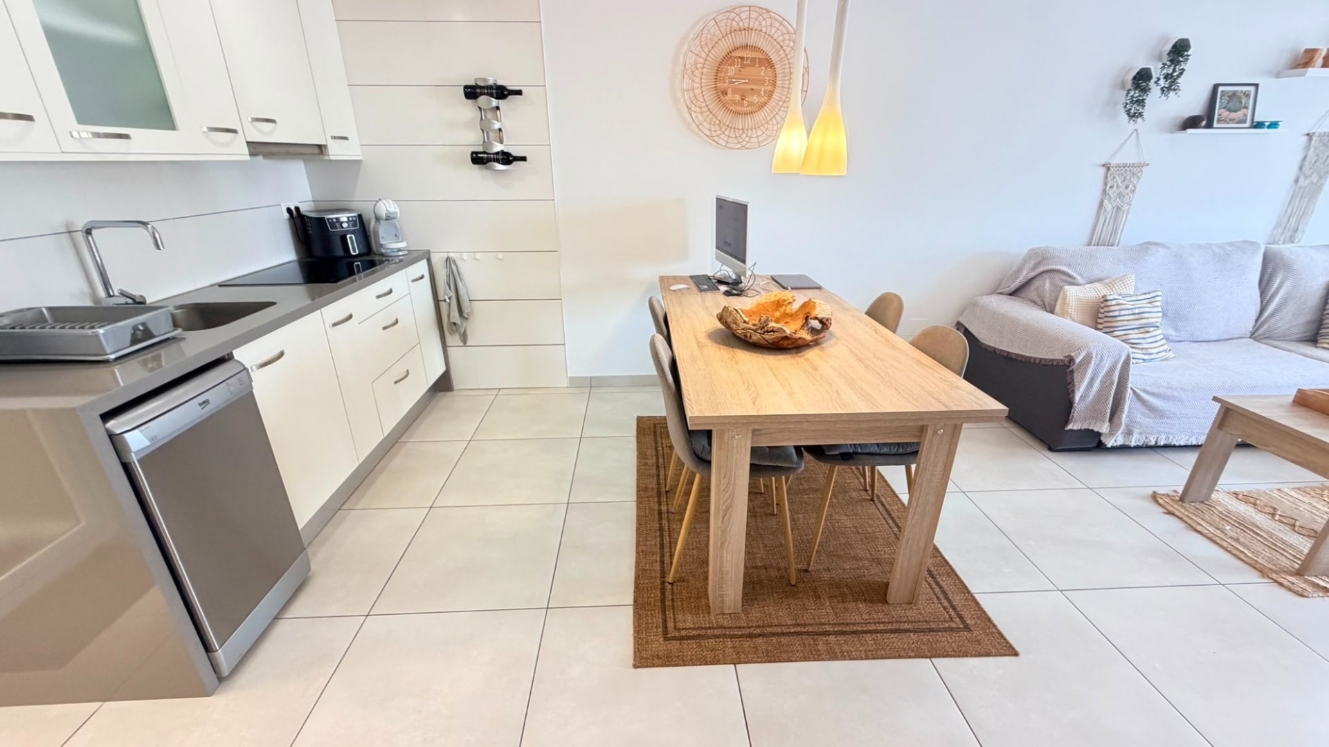 Resale - Apartment - Torrevieja - Aguas Nuevas