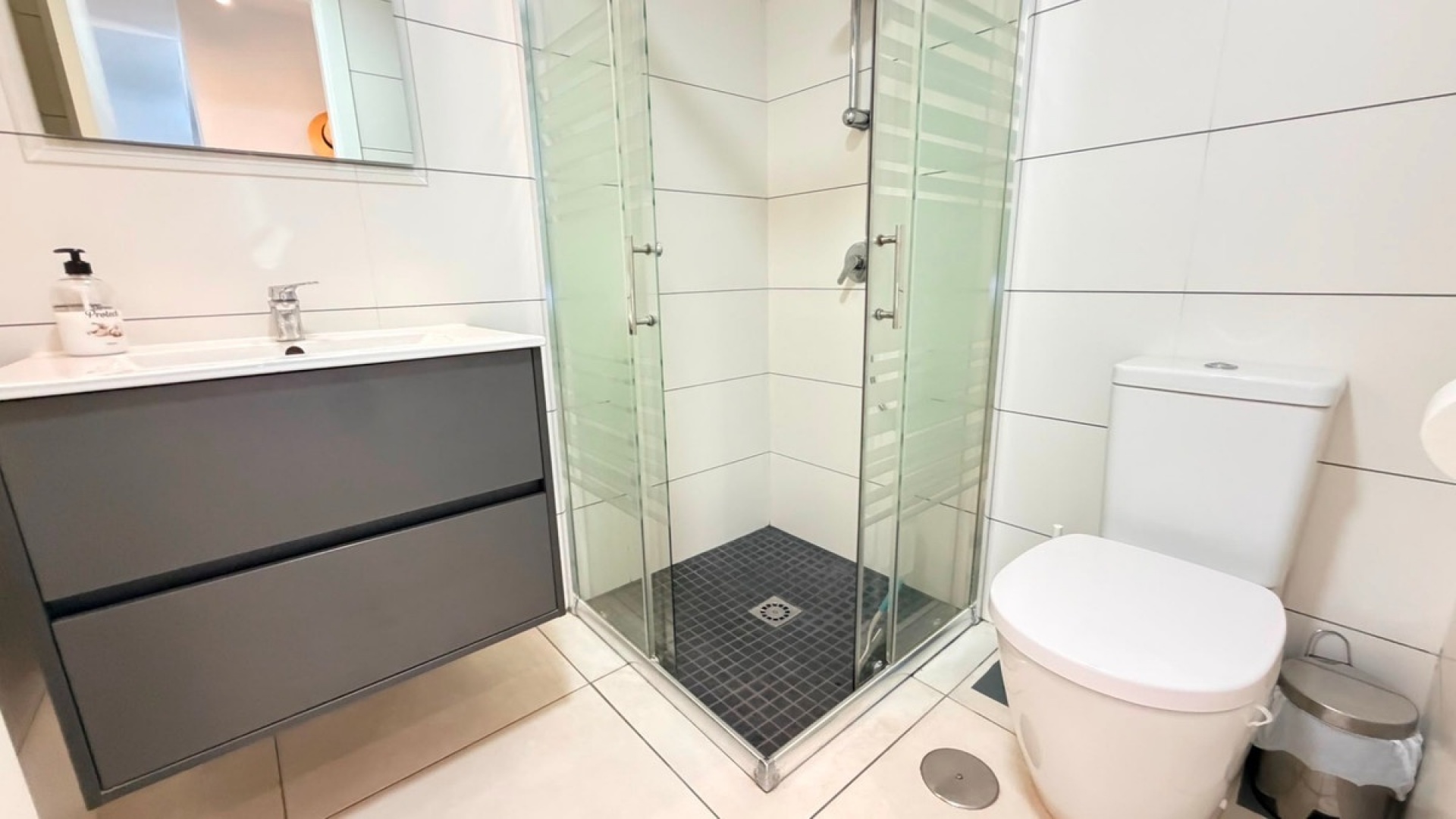 Resale - Apartment - Torrevieja - Aguas Nuevas