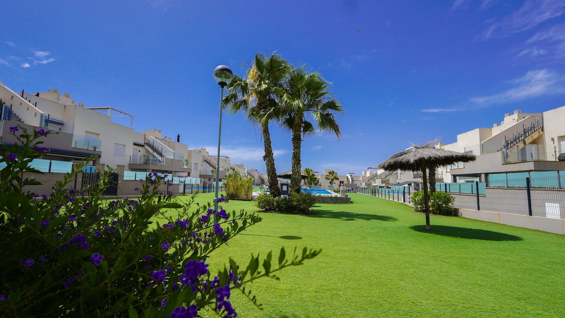 Resale - Apartment - Torrevieja - Aguas Nuevas