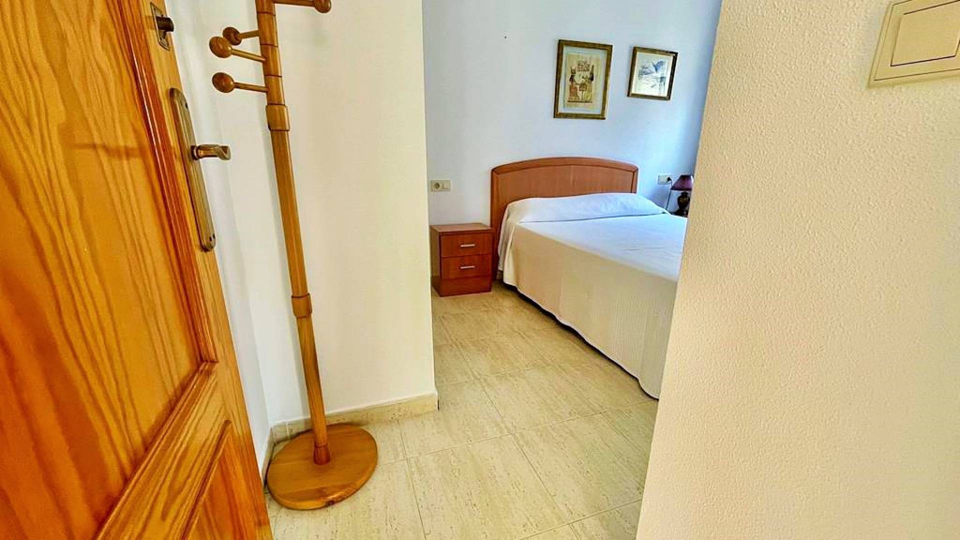 Resale - Apartment - Torrevieja - Aguas Nuevas