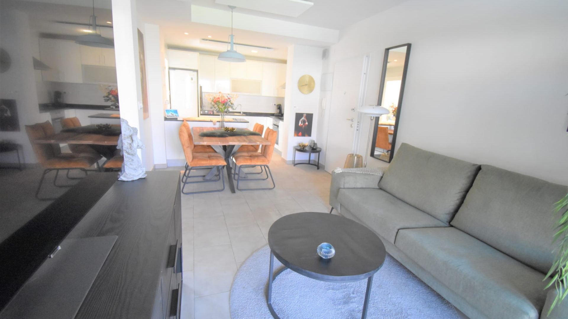 Resale - Apartment - Torrevieja - Aguas Nuevas