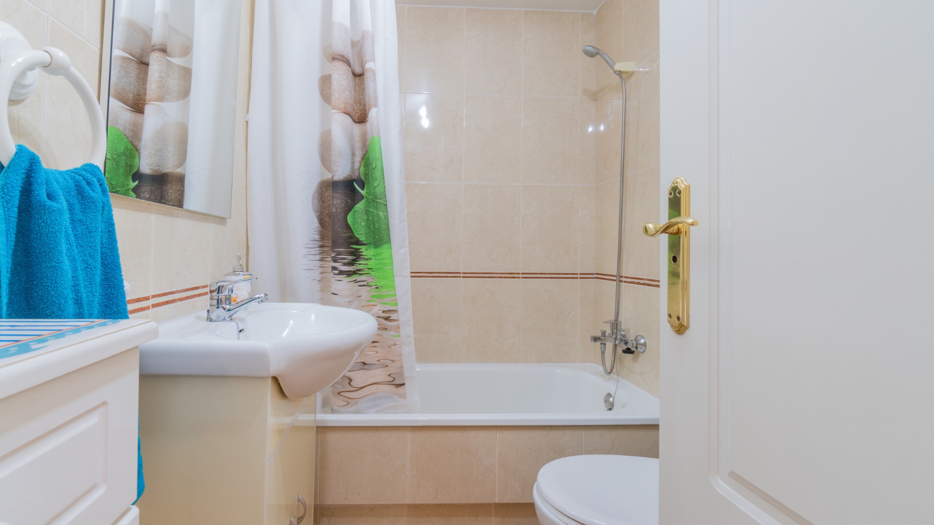 Resale - Apartment - Torrevieja - altos de la bahia