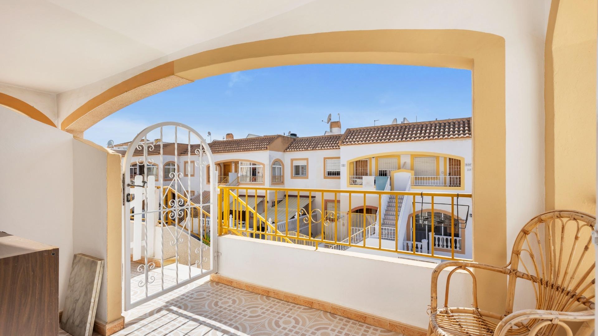 Resale - Apartment - Torrevieja - altos del limonar