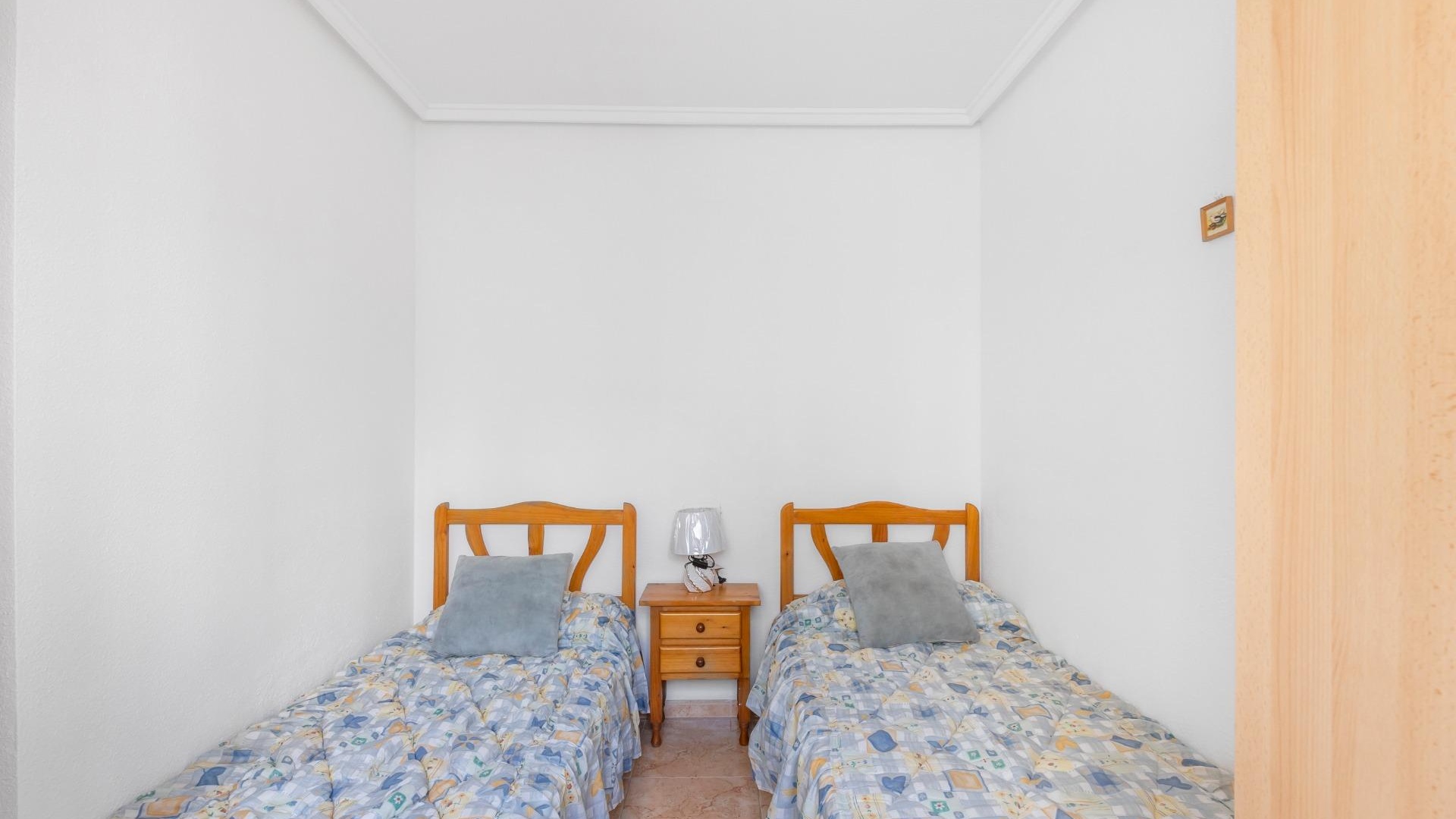 Resale - Apartment - Torrevieja - altos del limonar