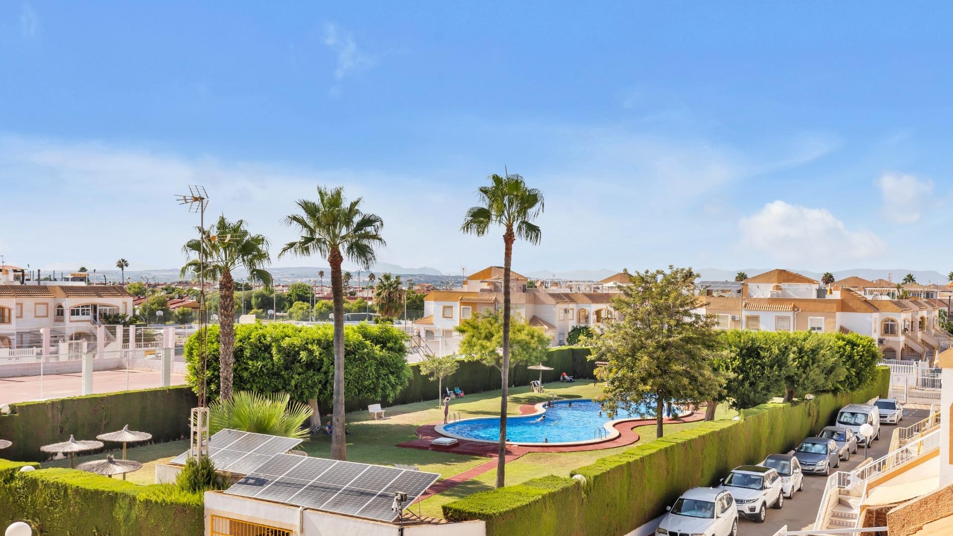 Resale - Apartment - Torrevieja - altos del limonar