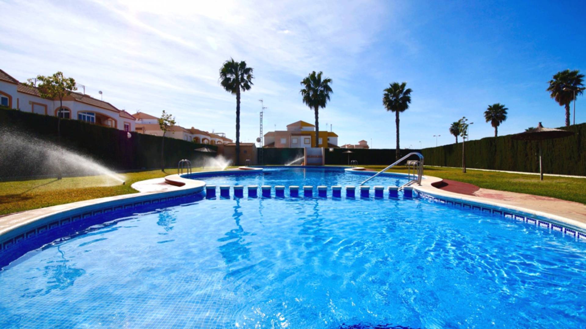 Resale - Apartment - Torrevieja - altos del limonar