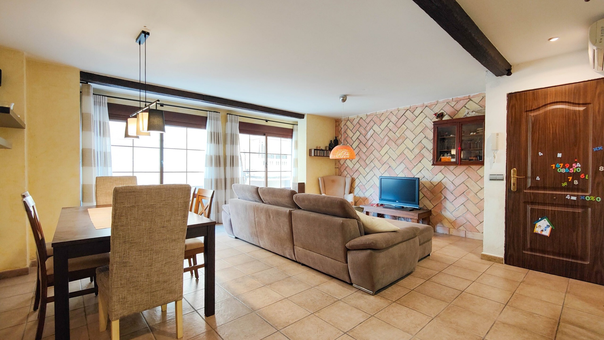 Resale - Apartment - Torrevieja - Beachside Torrevieja