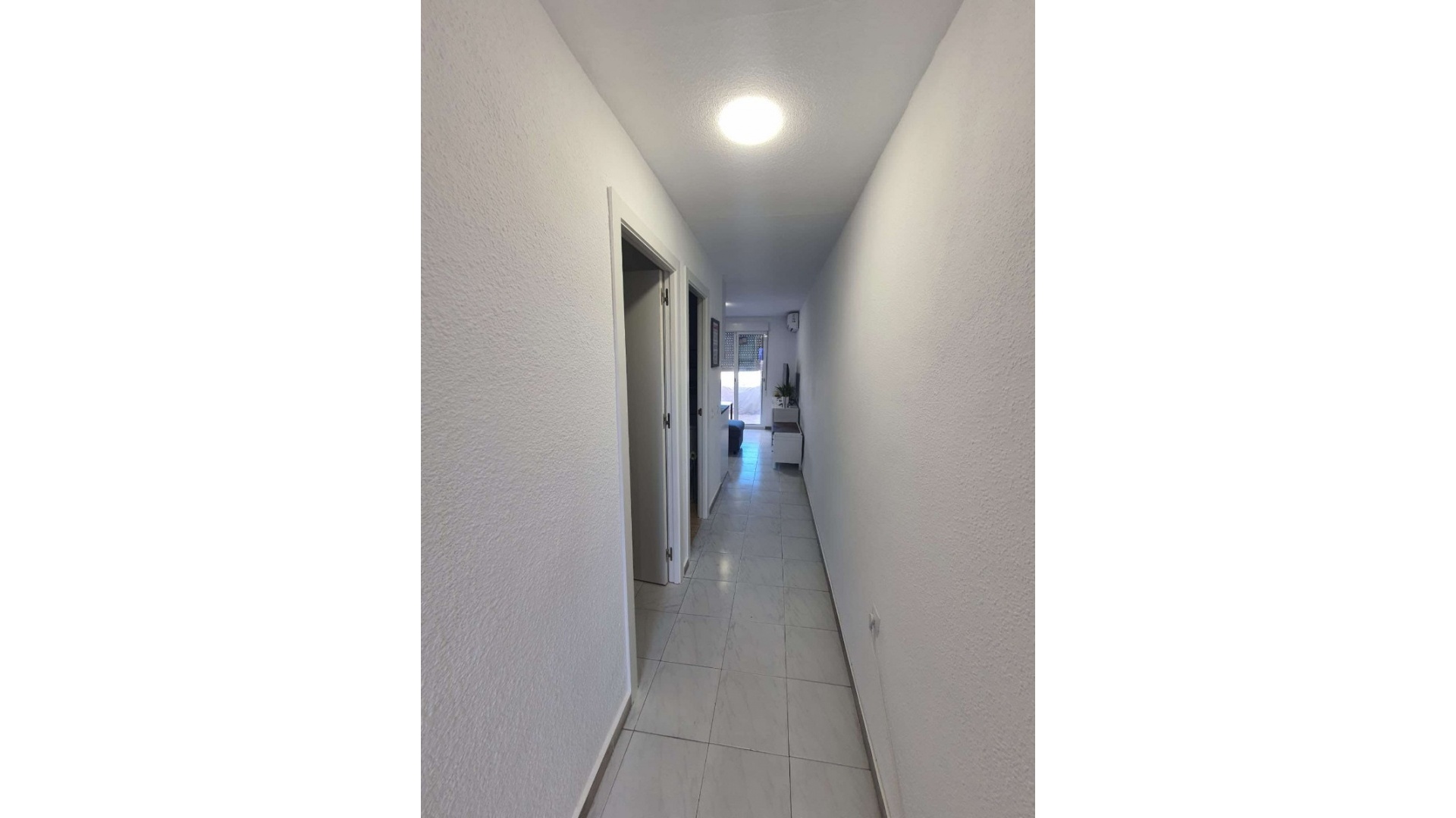 Resale - Apartment - Torrevieja - Beachside Torrevieja
