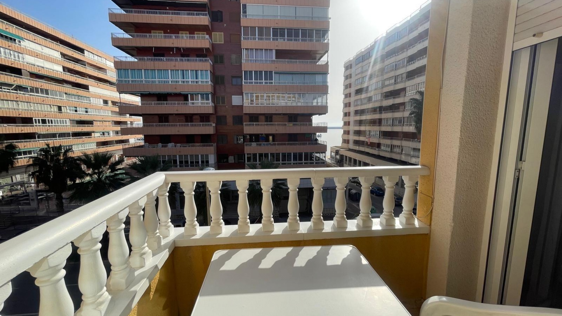 Resale - Apartment - Torrevieja - Beachside Torrevieja