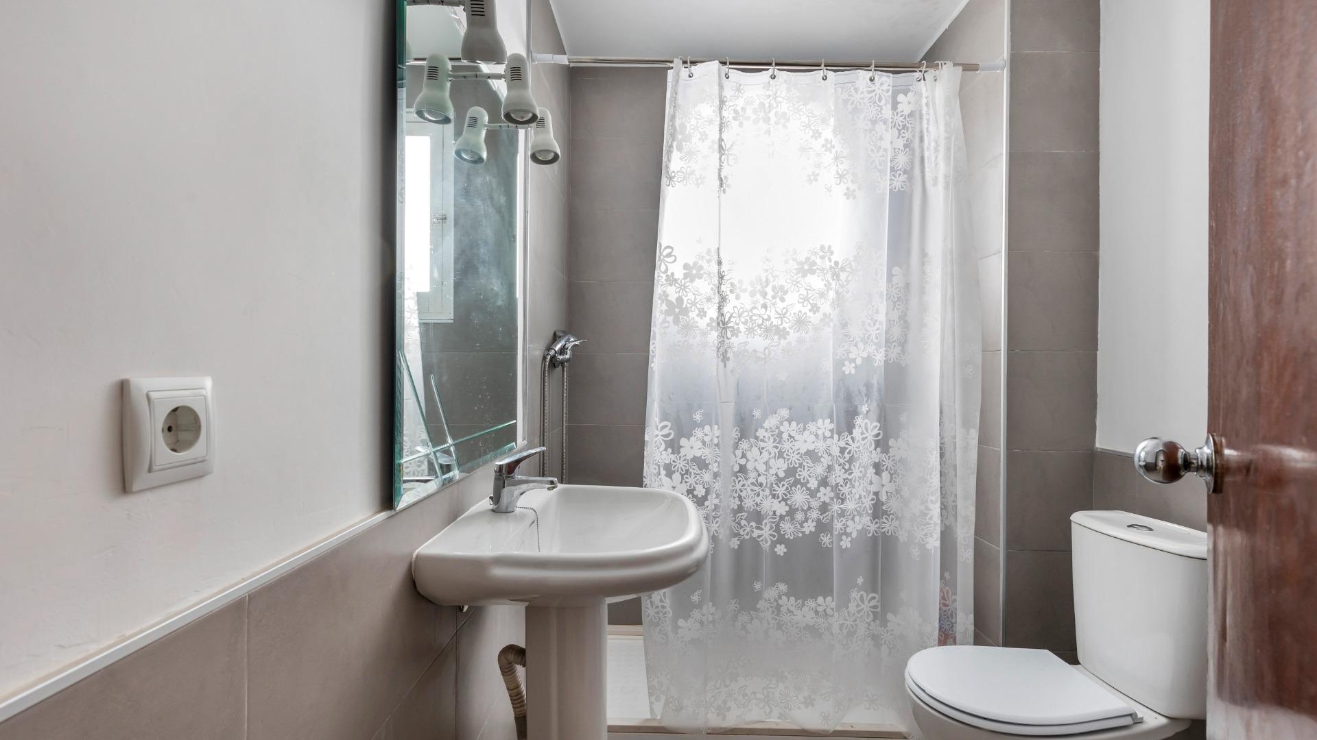 Resale - Apartment - Torrevieja - Beachside Torrevieja