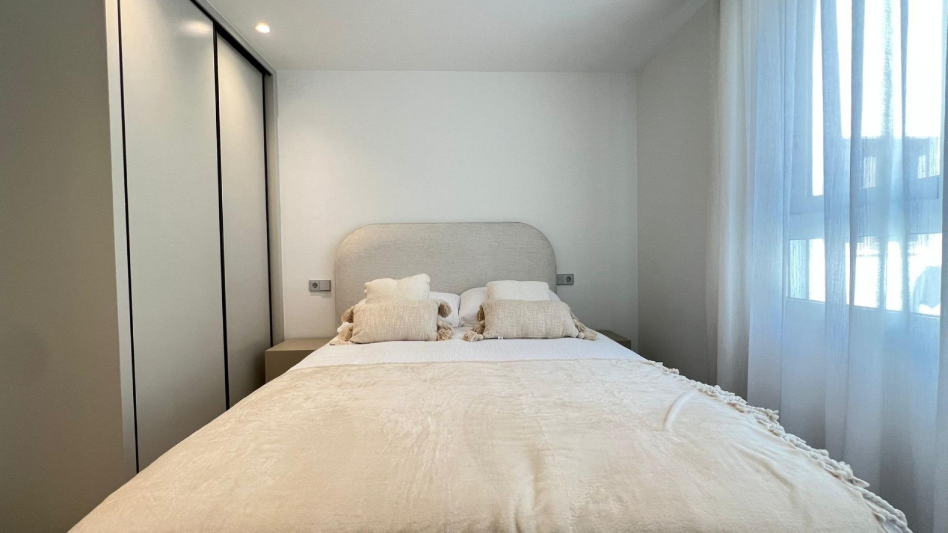 Resale - Apartment - Torrevieja - Beachside Torrevieja