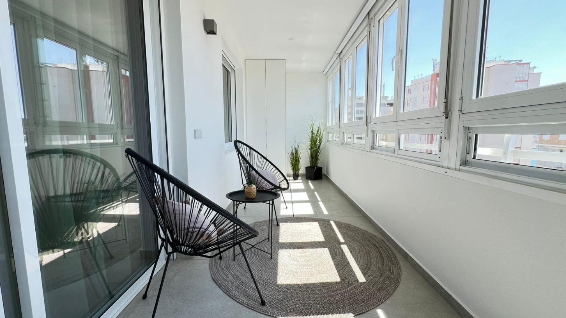 Resale - Apartment - Torrevieja - Beachside Torrevieja