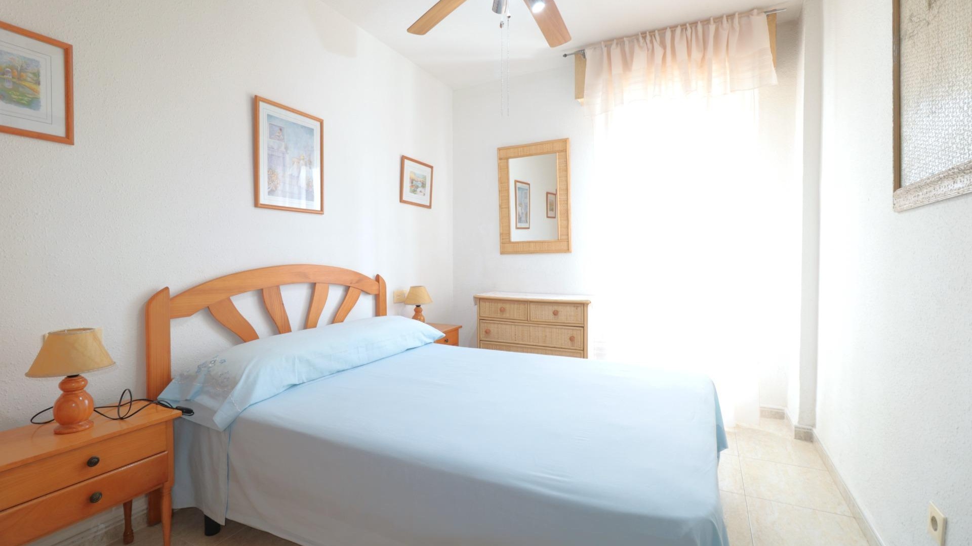 Resale - Apartment - Torrevieja - Beachside Torrevieja