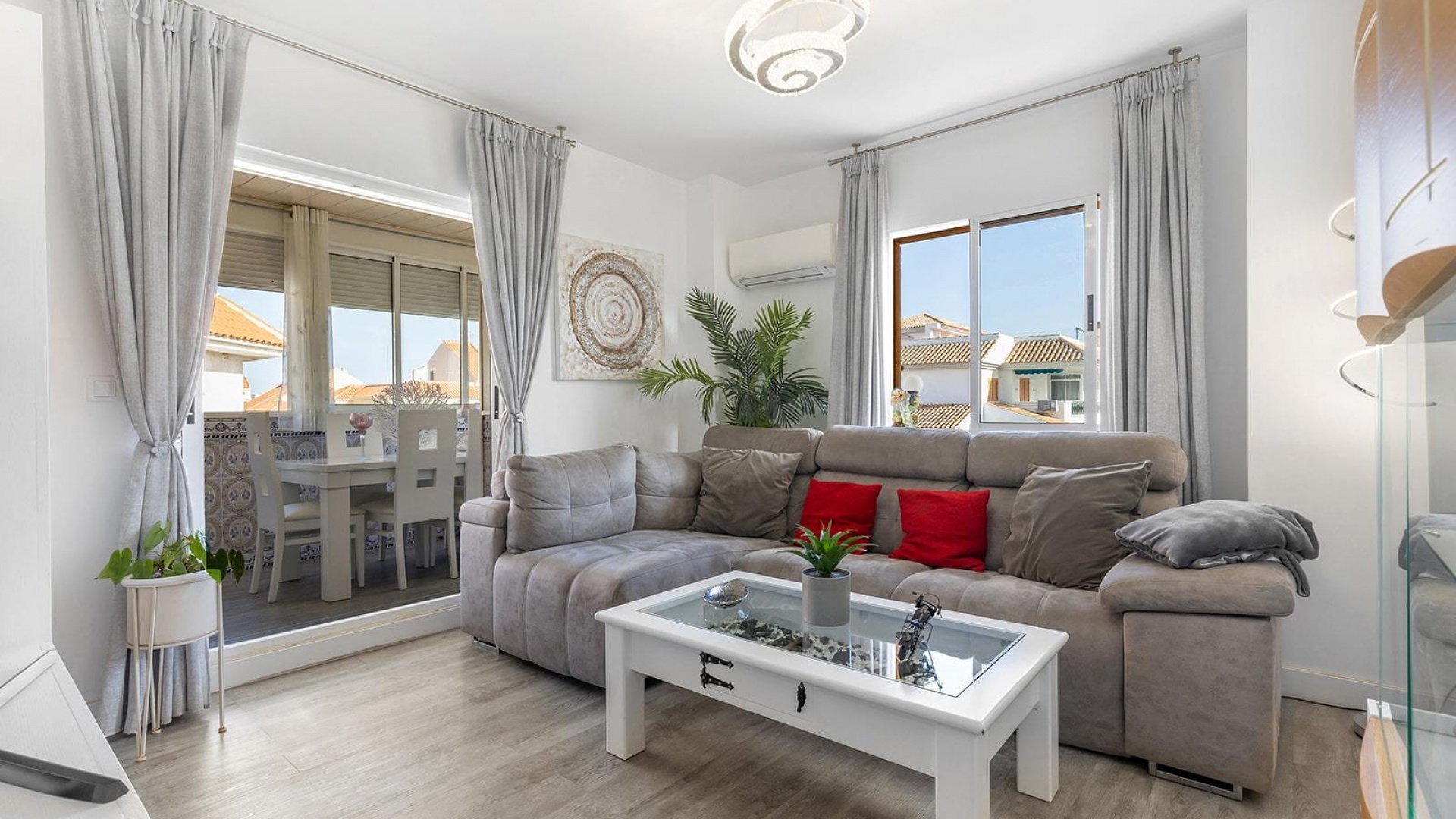 Resale - Apartment - Torrevieja - Beachside Torrevieja