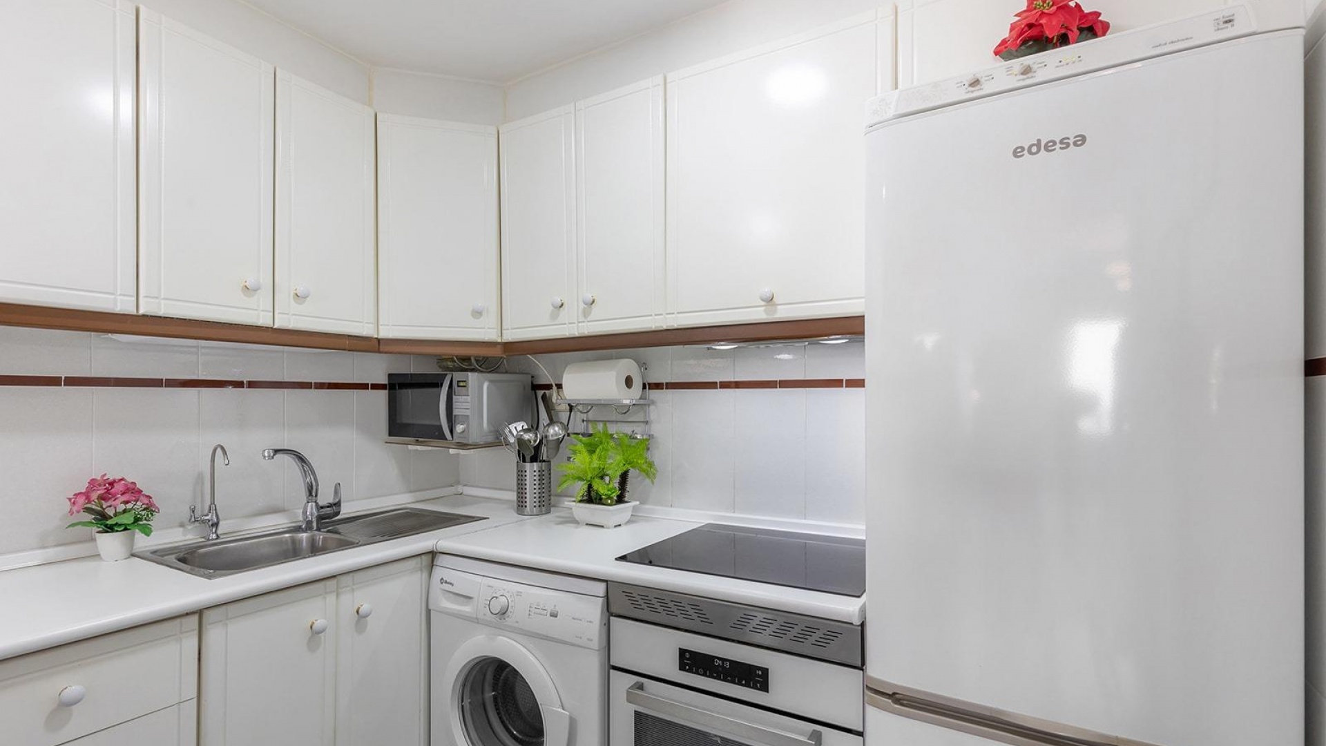 Resale - Apartment - Torrevieja - Beachside Torrevieja