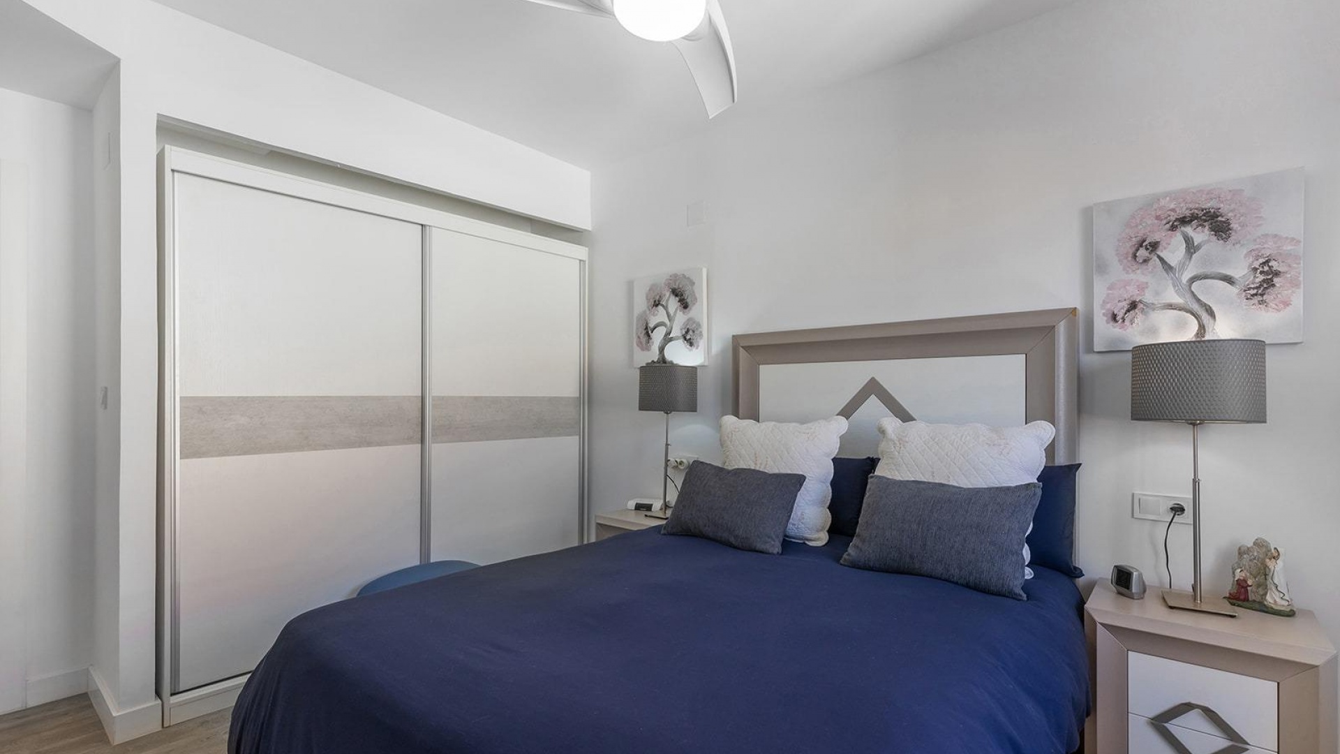 Resale - Apartment - Torrevieja - Beachside Torrevieja