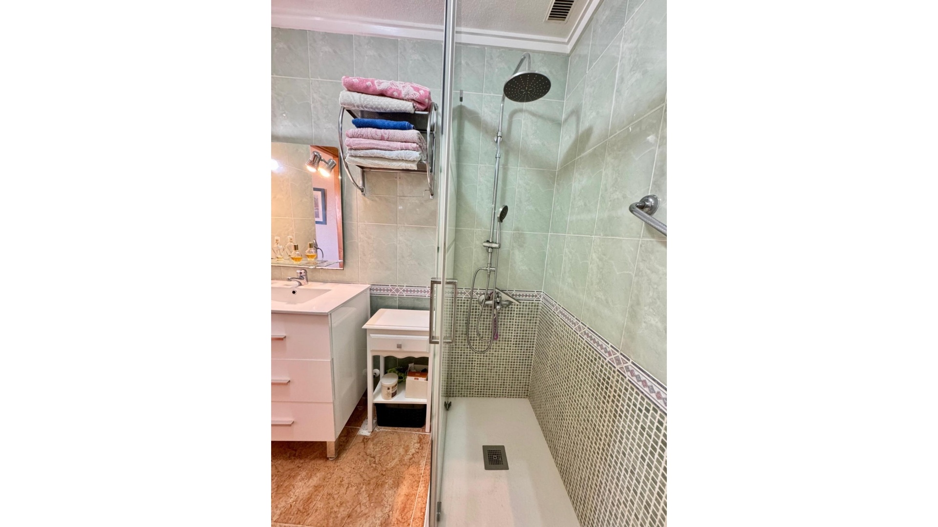 Resale - Apartment - Torrevieja - Beachside Torrevieja