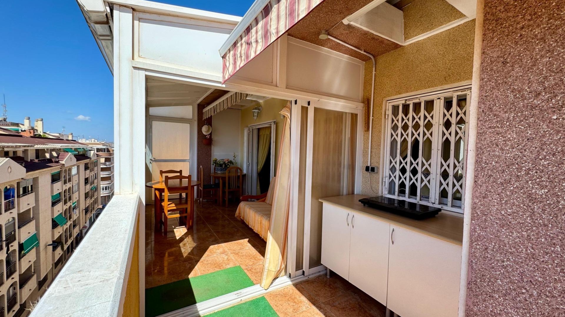 Resale - Apartment - Torrevieja - Beachside Torrevieja