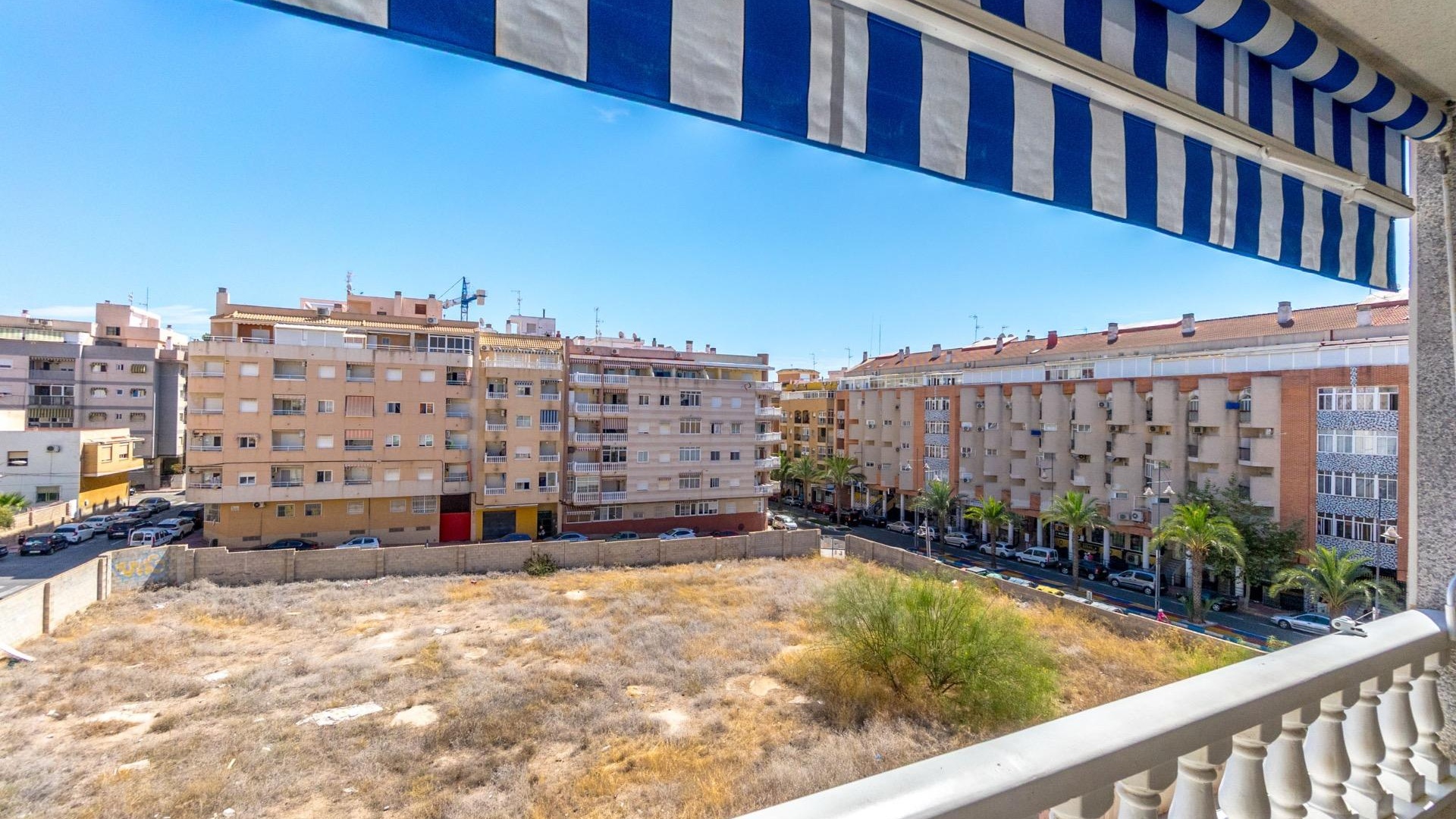 Resale - Apartment - Torrevieja - Beachside Torrevieja