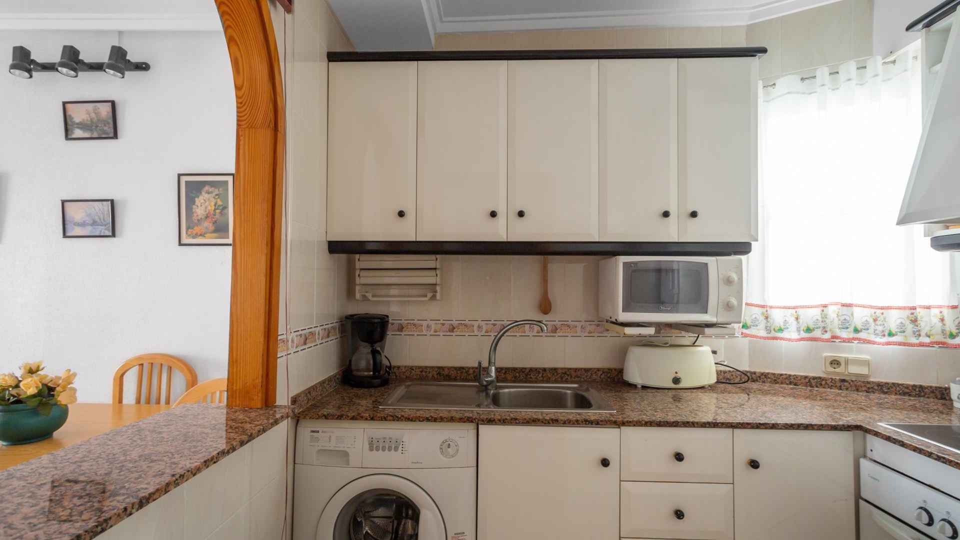 Resale - Apartment - Torrevieja - Beachside Torrevieja