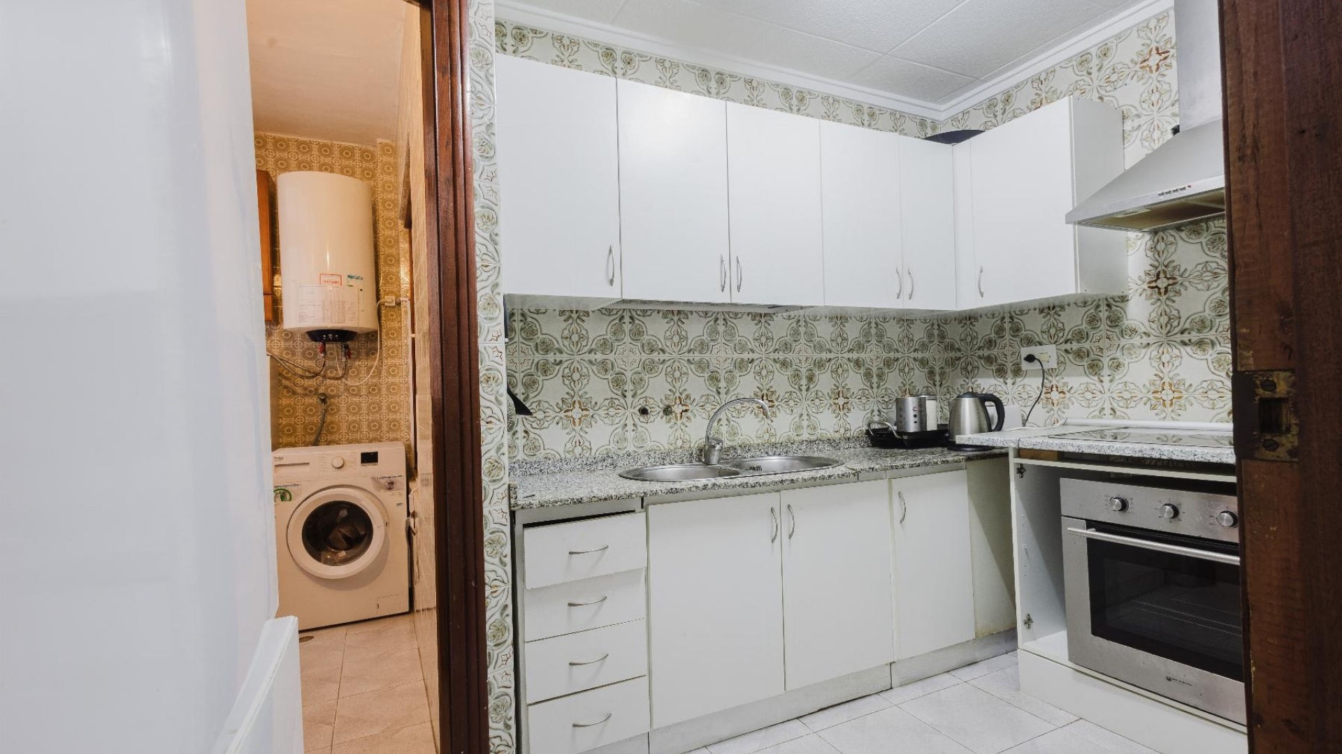 Resale - Apartment - Torrevieja - Beachside Torrevieja