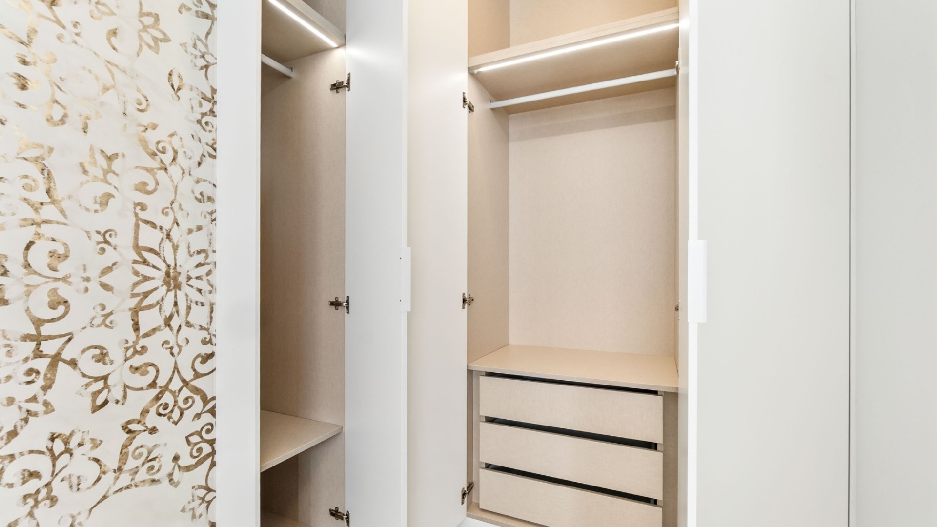 Resale - Apartment - Torrevieja - Beachside Torrevieja