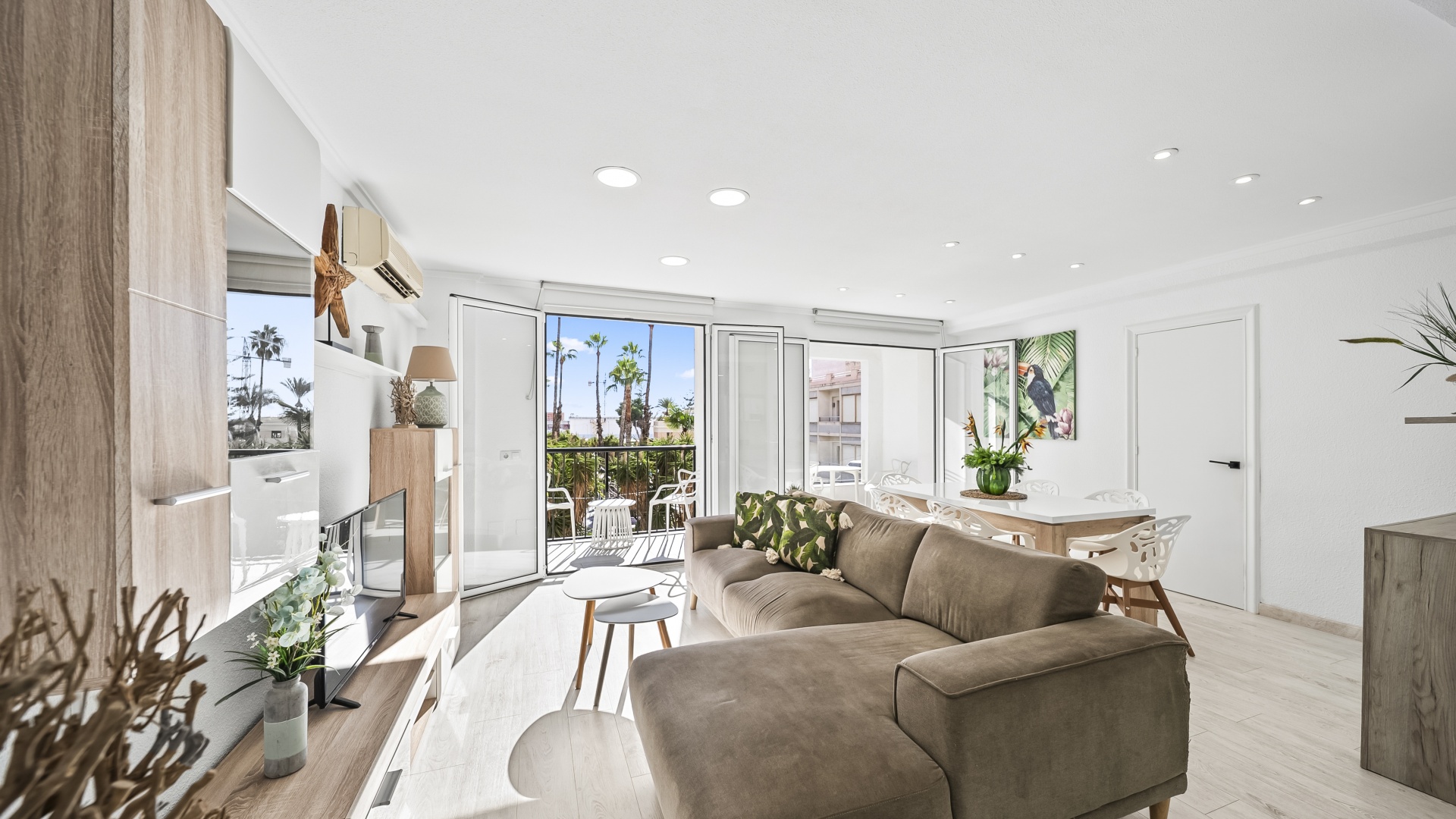 Resale - Apartment - Torrevieja - Beachside Torrevieja