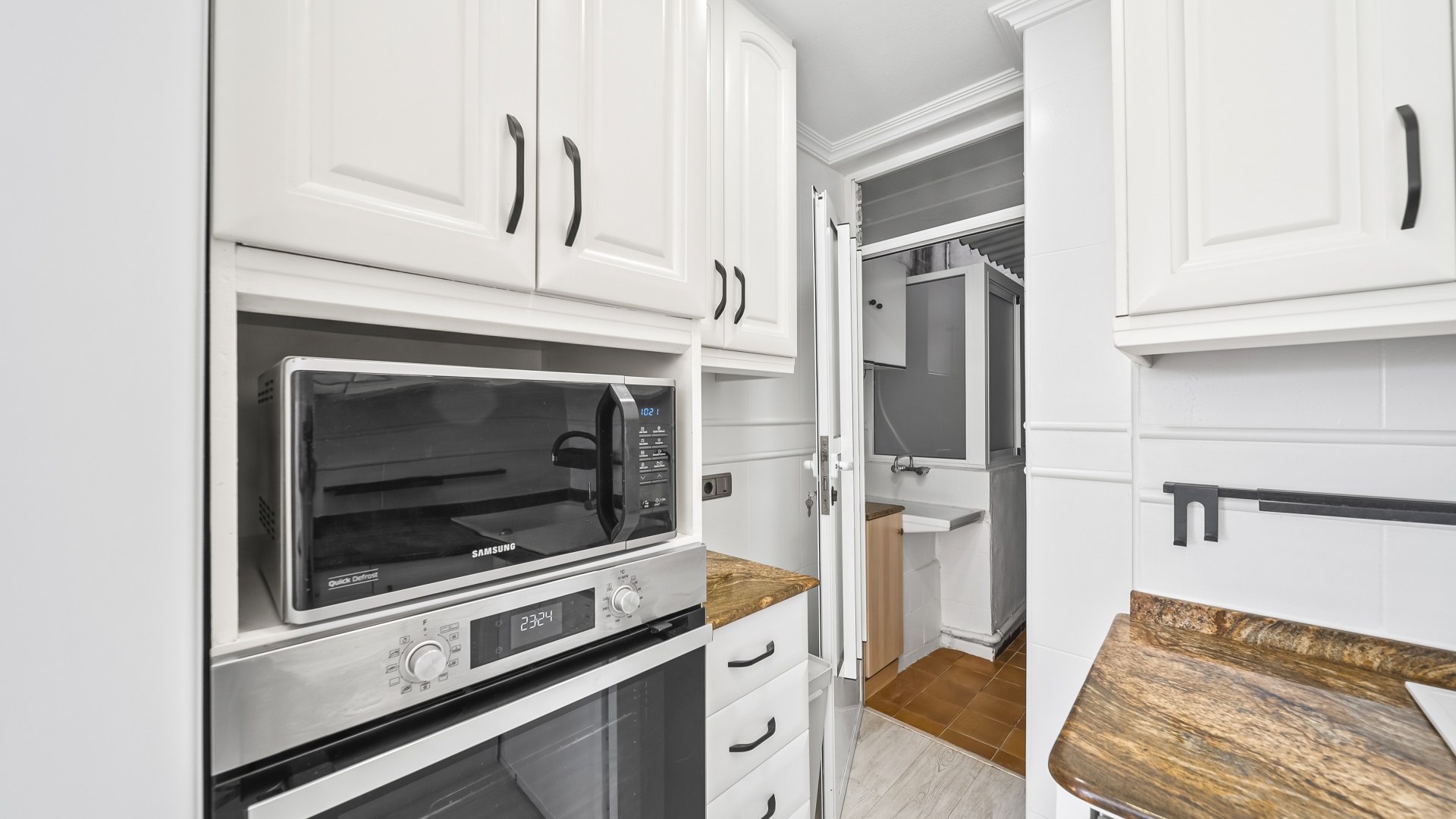 Resale - Apartment - Torrevieja - Beachside Torrevieja