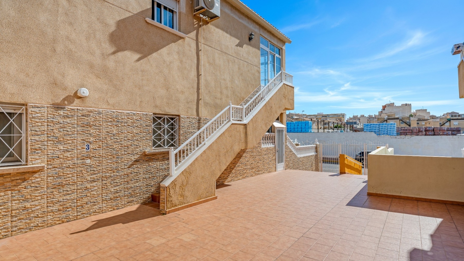 Resale - Apartment - Torrevieja - Beachside Torrevieja
