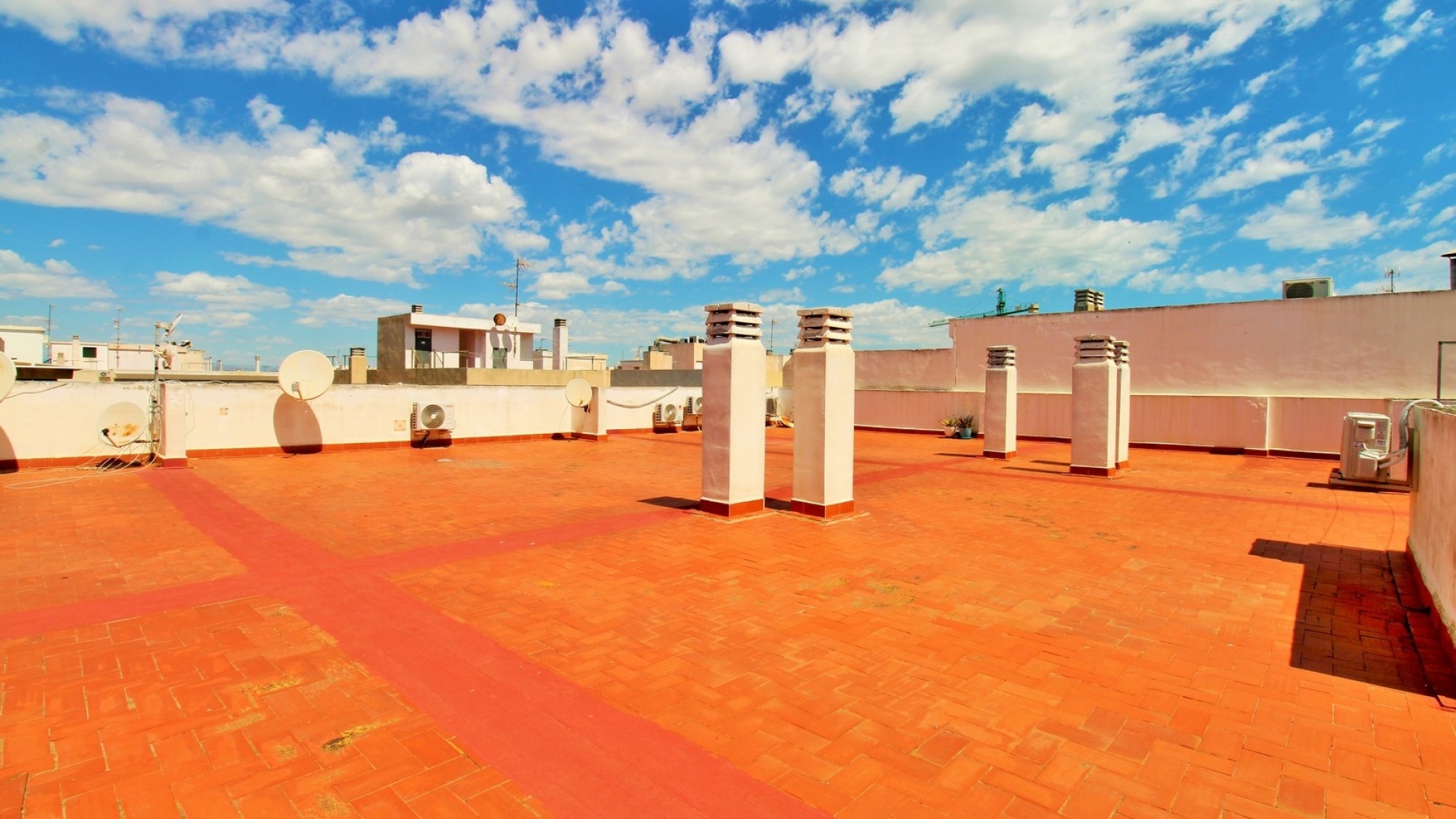 Resale - Apartment - Torrevieja - Beachside Torrevieja