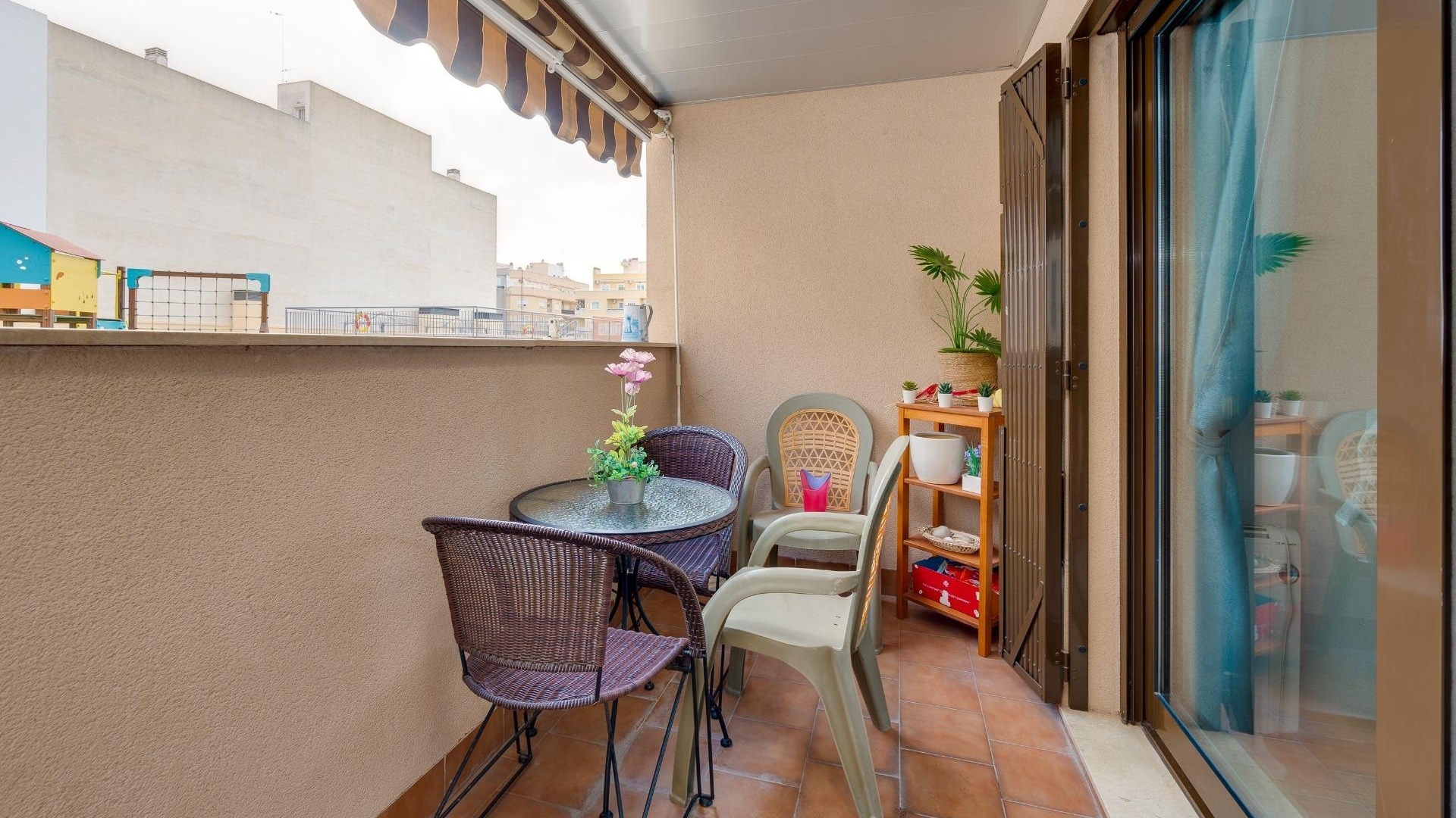 Resale - Apartment - Torrevieja - Beachside Torrevieja
