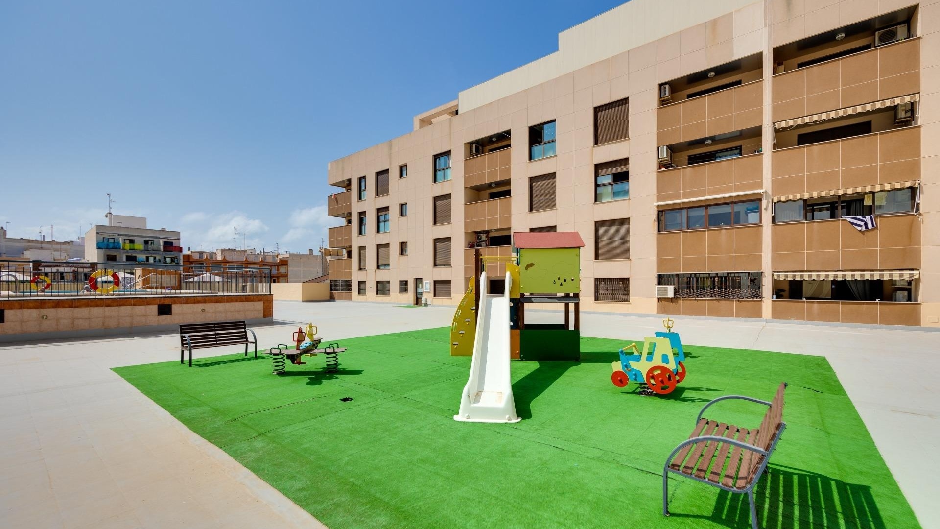 Resale - Apartment - Torrevieja - Beachside Torrevieja