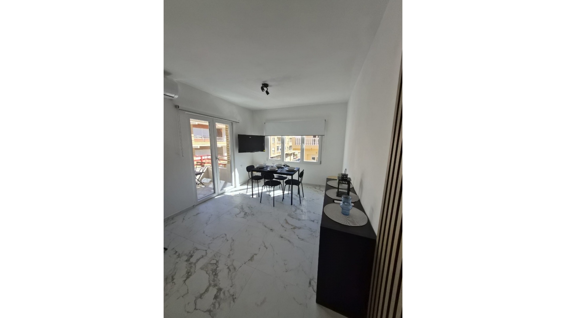 Resale - Apartment - Torrevieja - Beachside Torrevieja