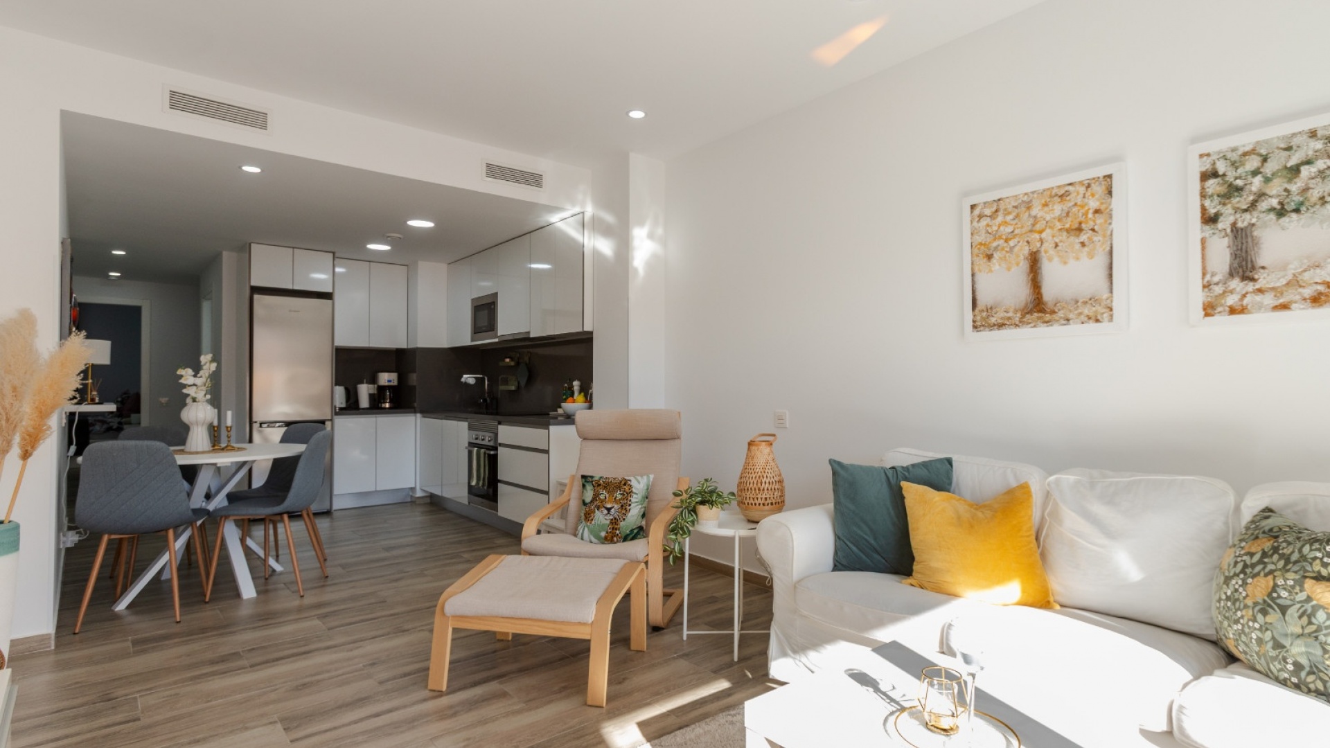 Resale - Apartment - Torrevieja - Beachside Torrevieja