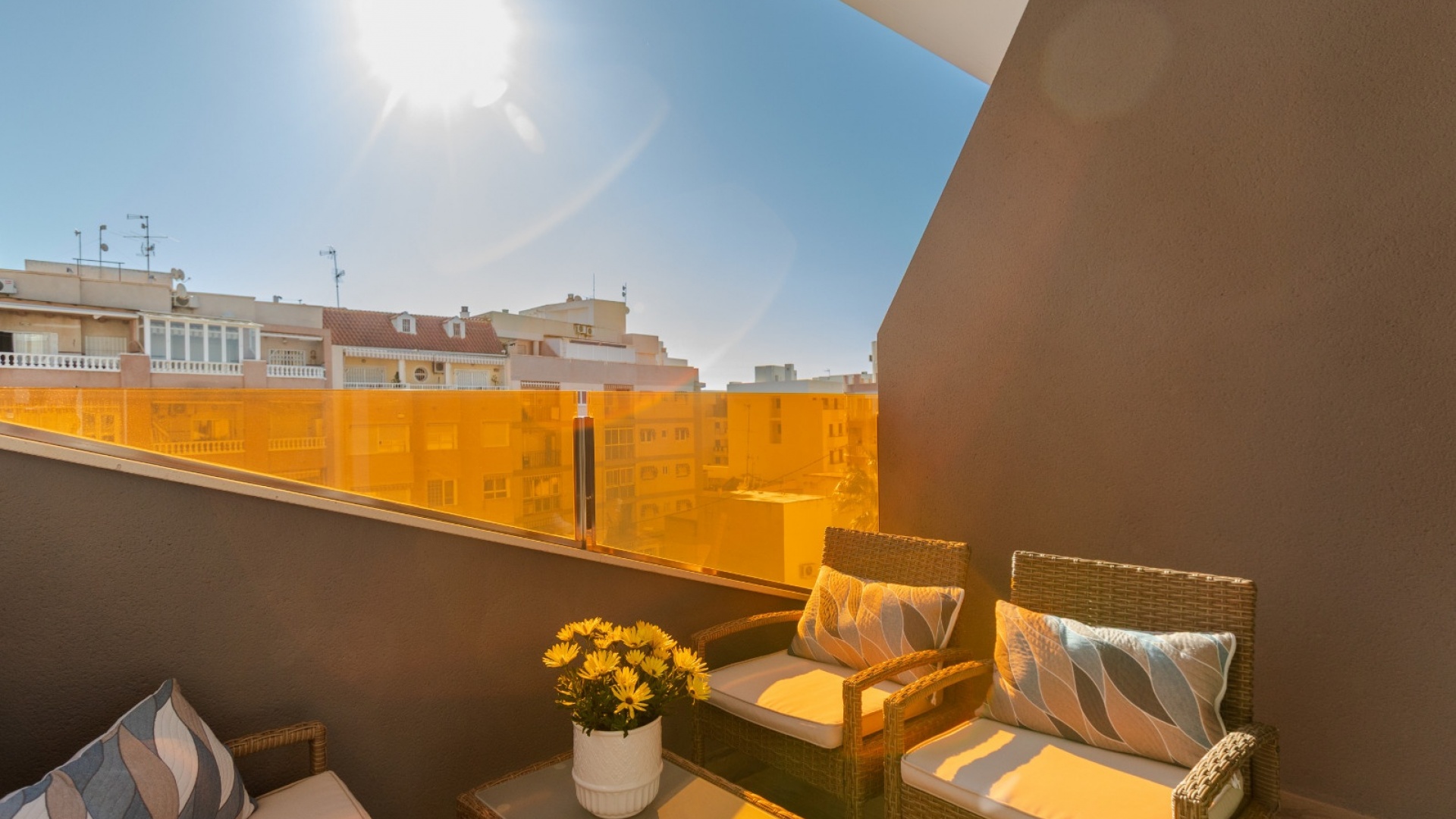 Resale - Apartment - Torrevieja - Beachside Torrevieja