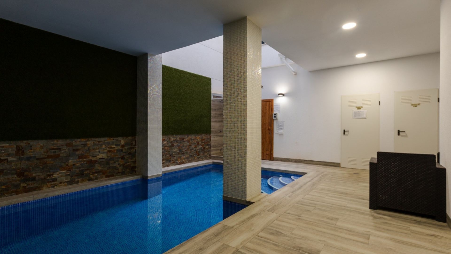 Resale - Apartment - Torrevieja - Beachside Torrevieja