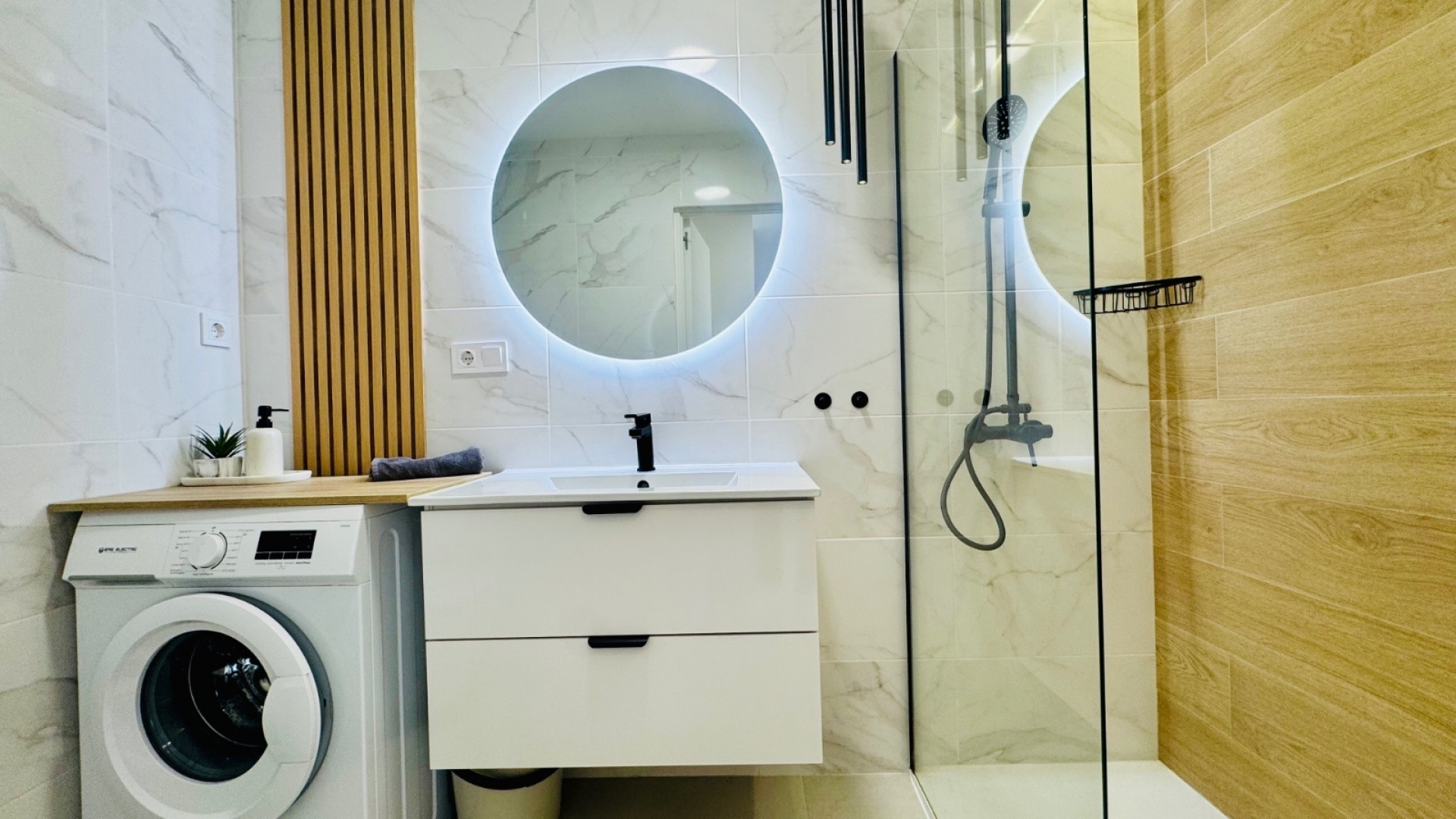 Resale - Apartment - Torrevieja - Beachside Torrevieja