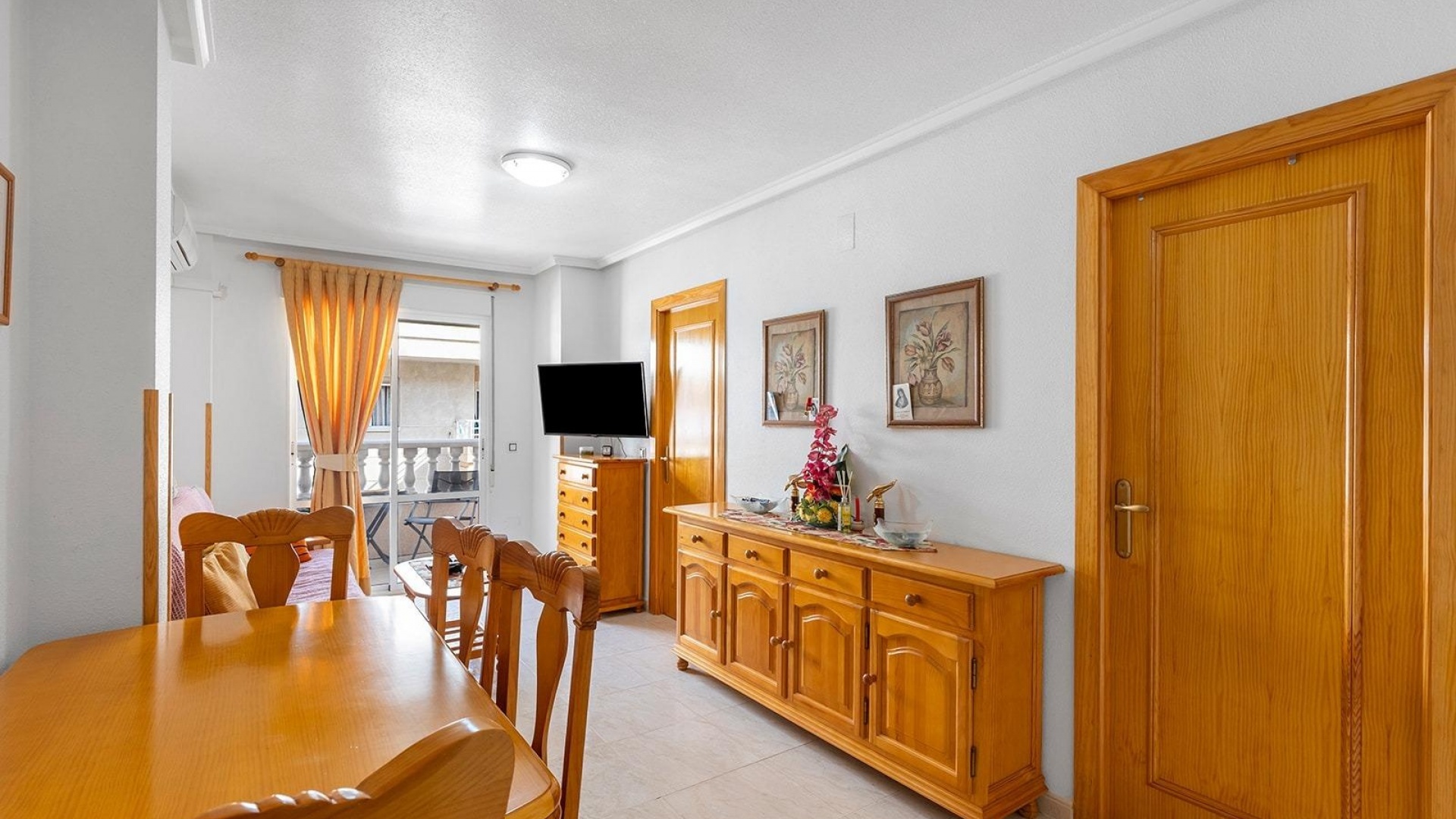 Resale - Apartment - Torrevieja - Beachside Torrevieja