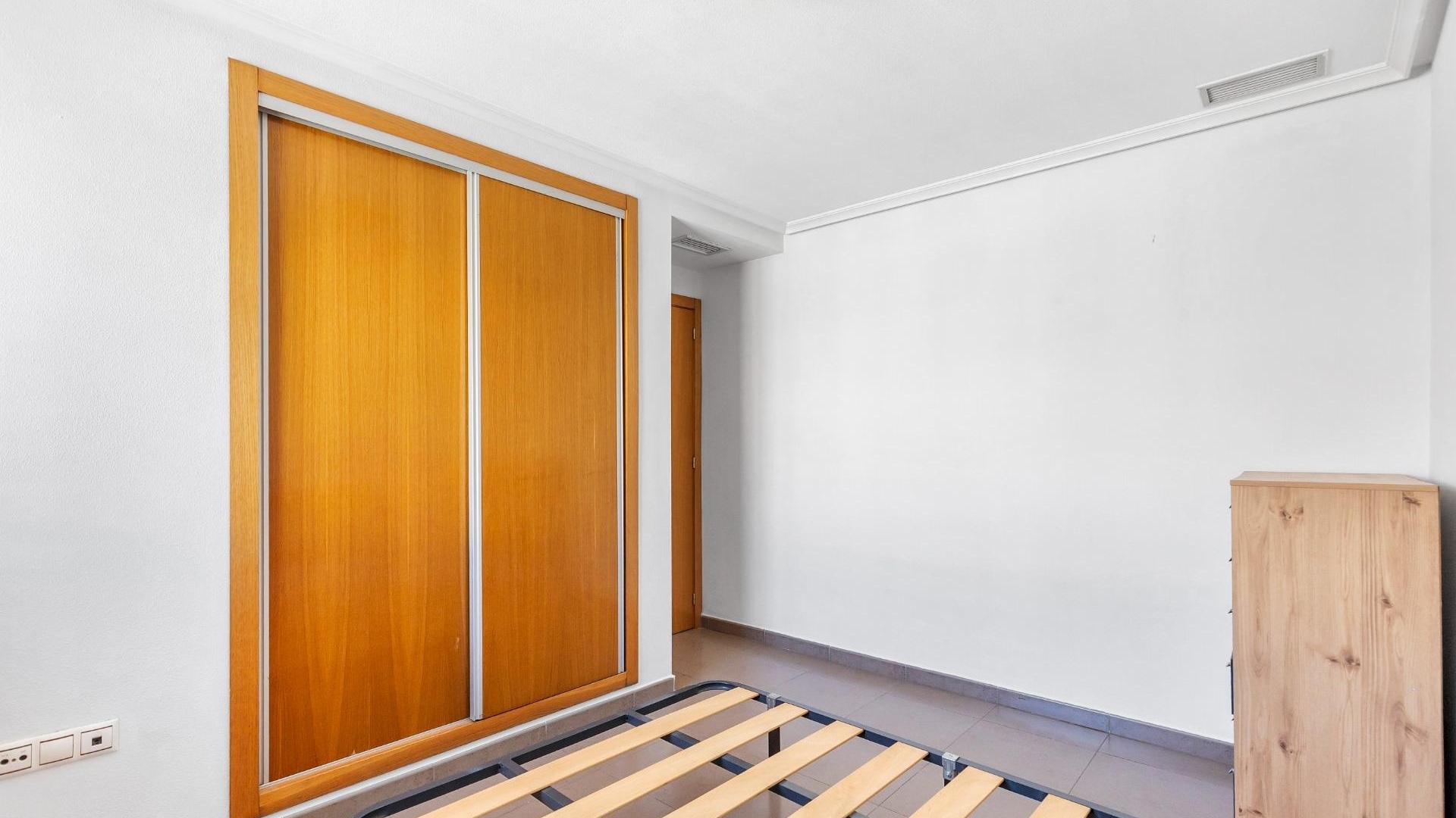 Resale - Apartment - Torrevieja - Beachside Torrevieja