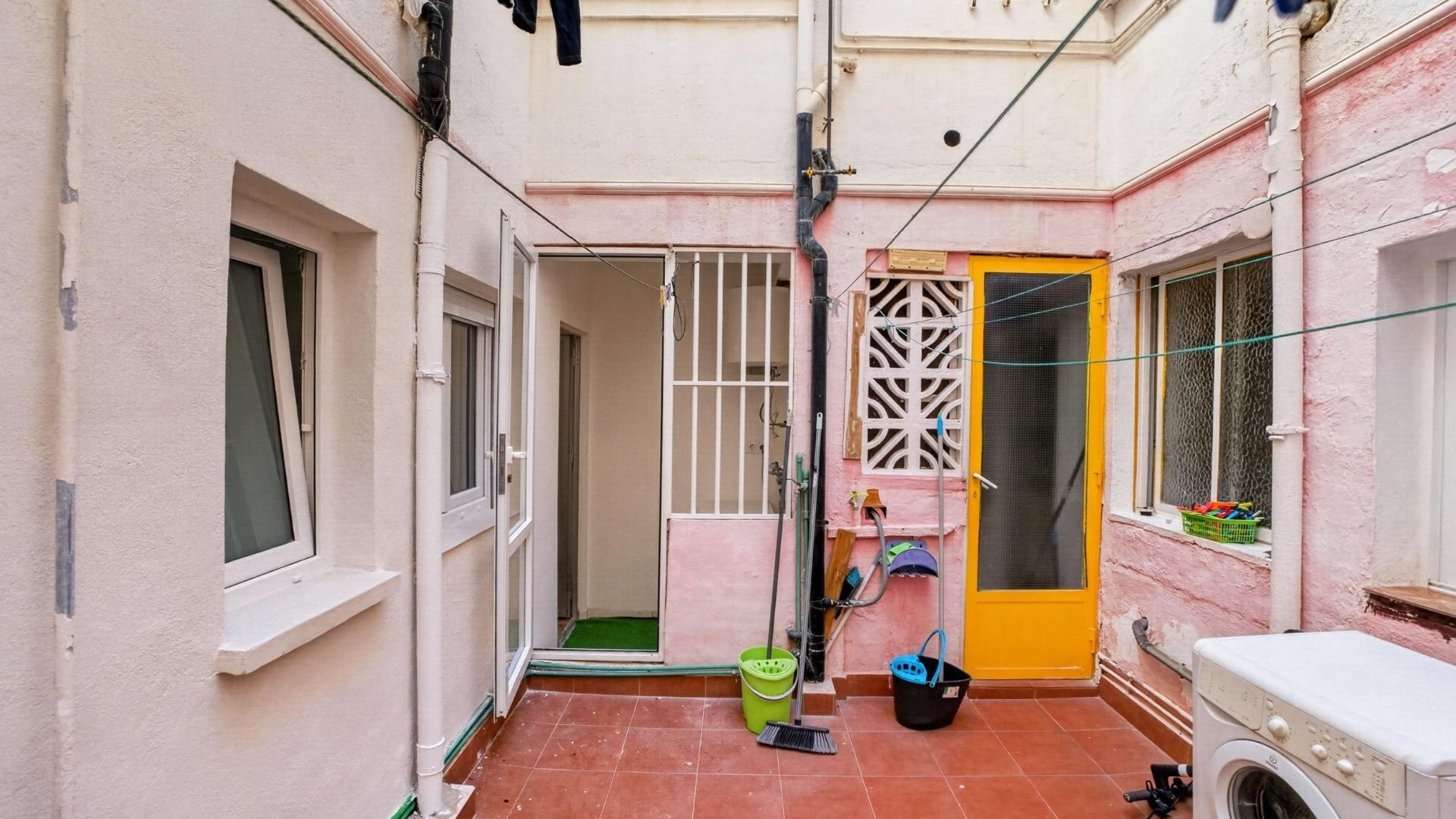 Resale - Apartment - Torrevieja - Beachside Torrevieja