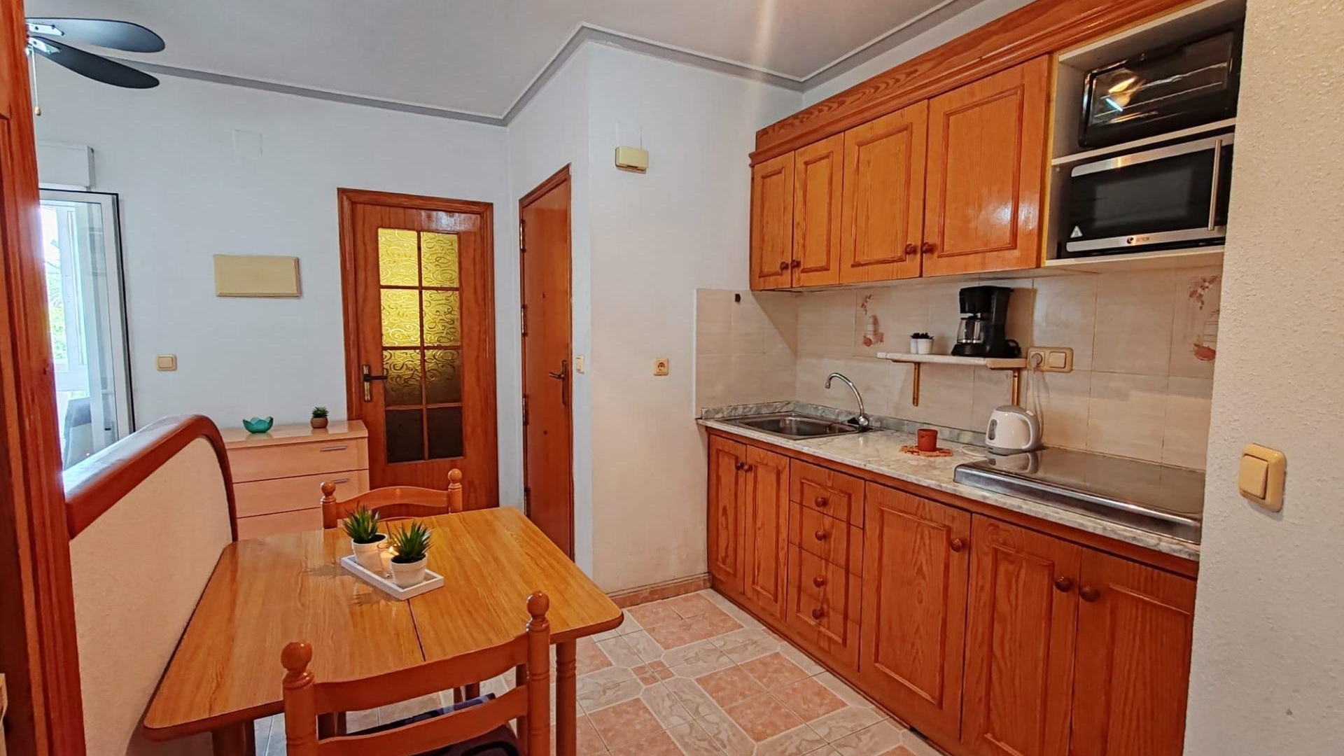 Resale - Apartment - Torrevieja - Beachside Torrevieja