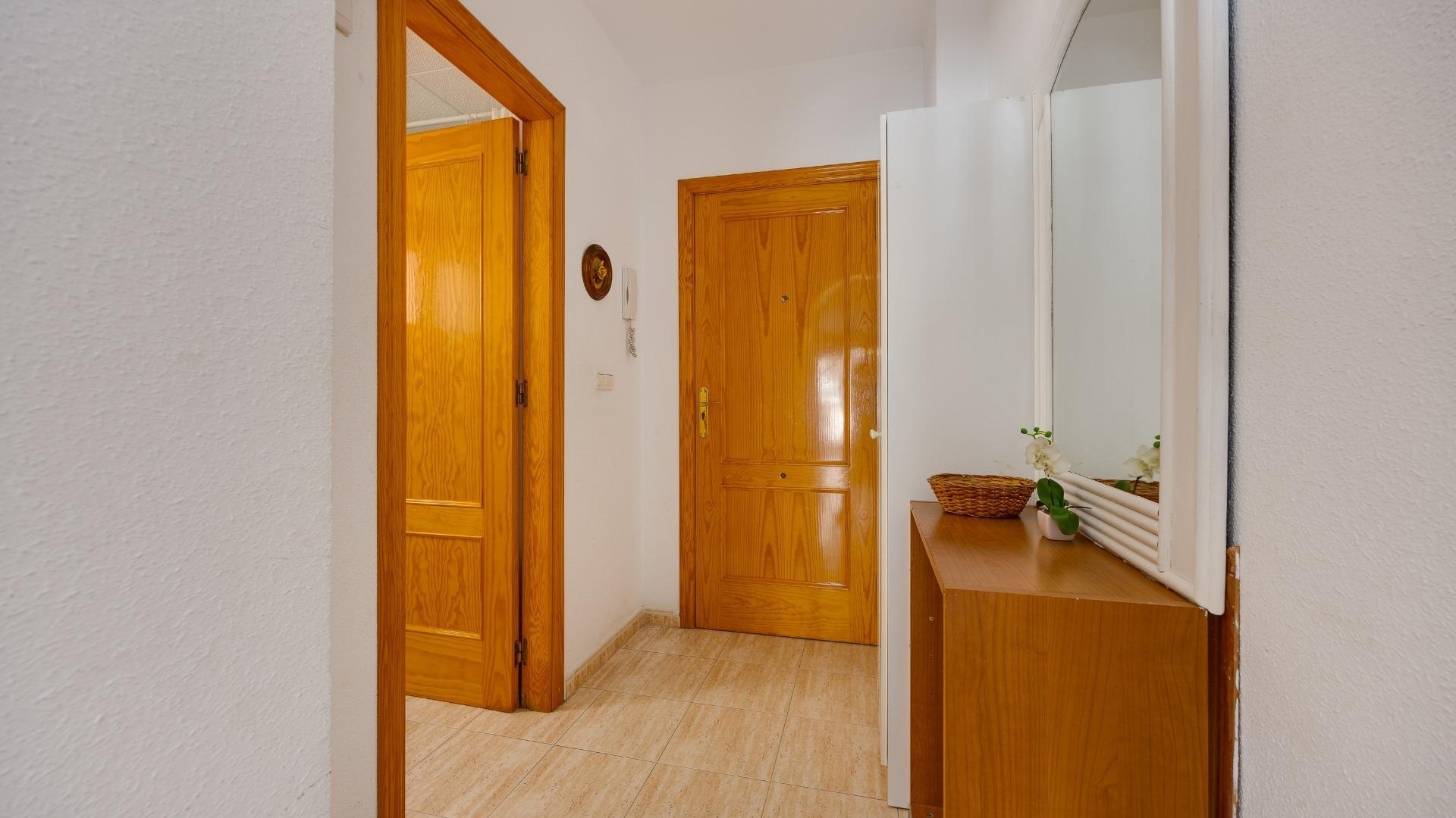 Resale - Apartment - Torrevieja - Beachside Torrevieja