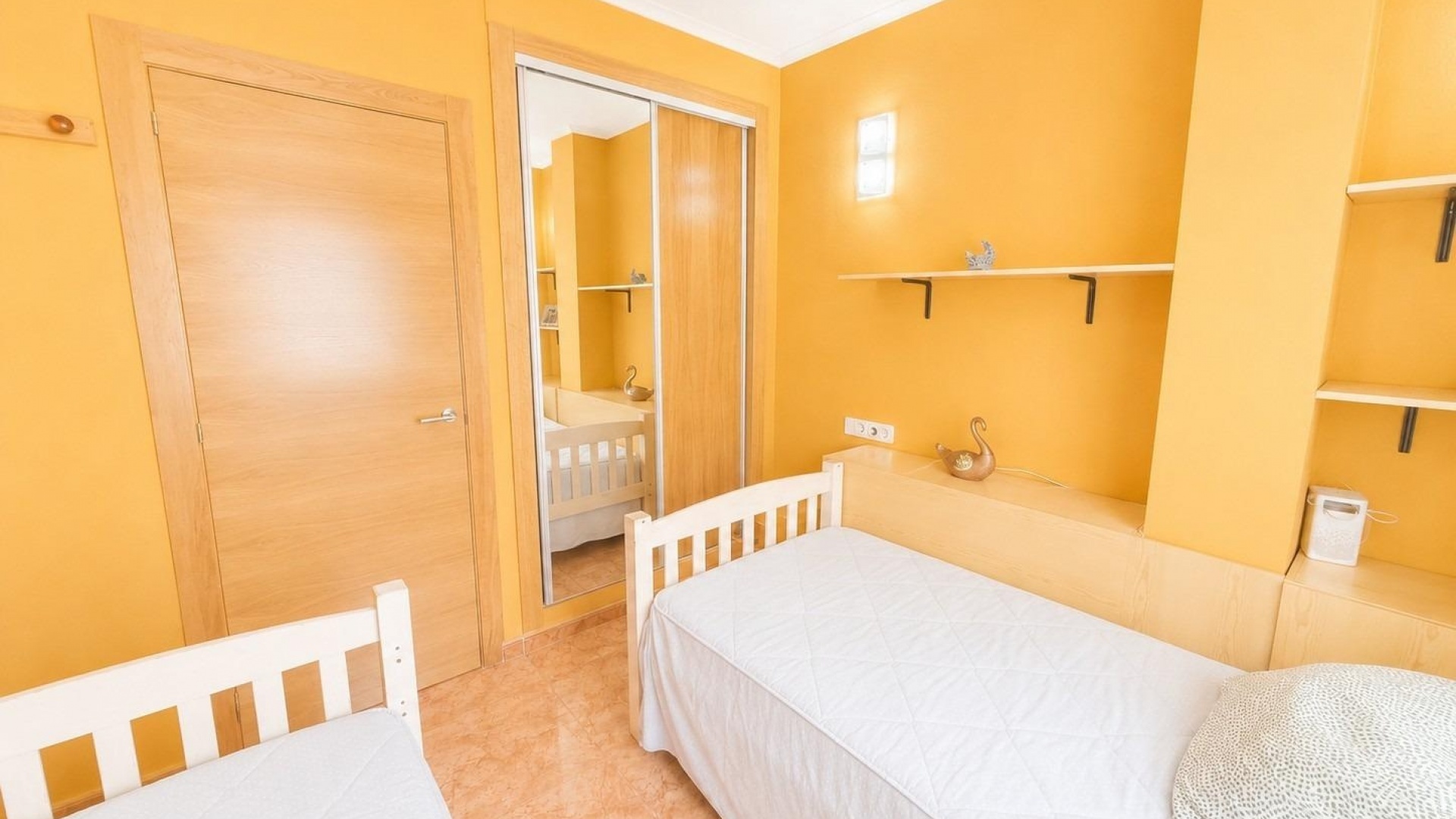 Resale - Apartment - Torrevieja - Beachside Torrevieja